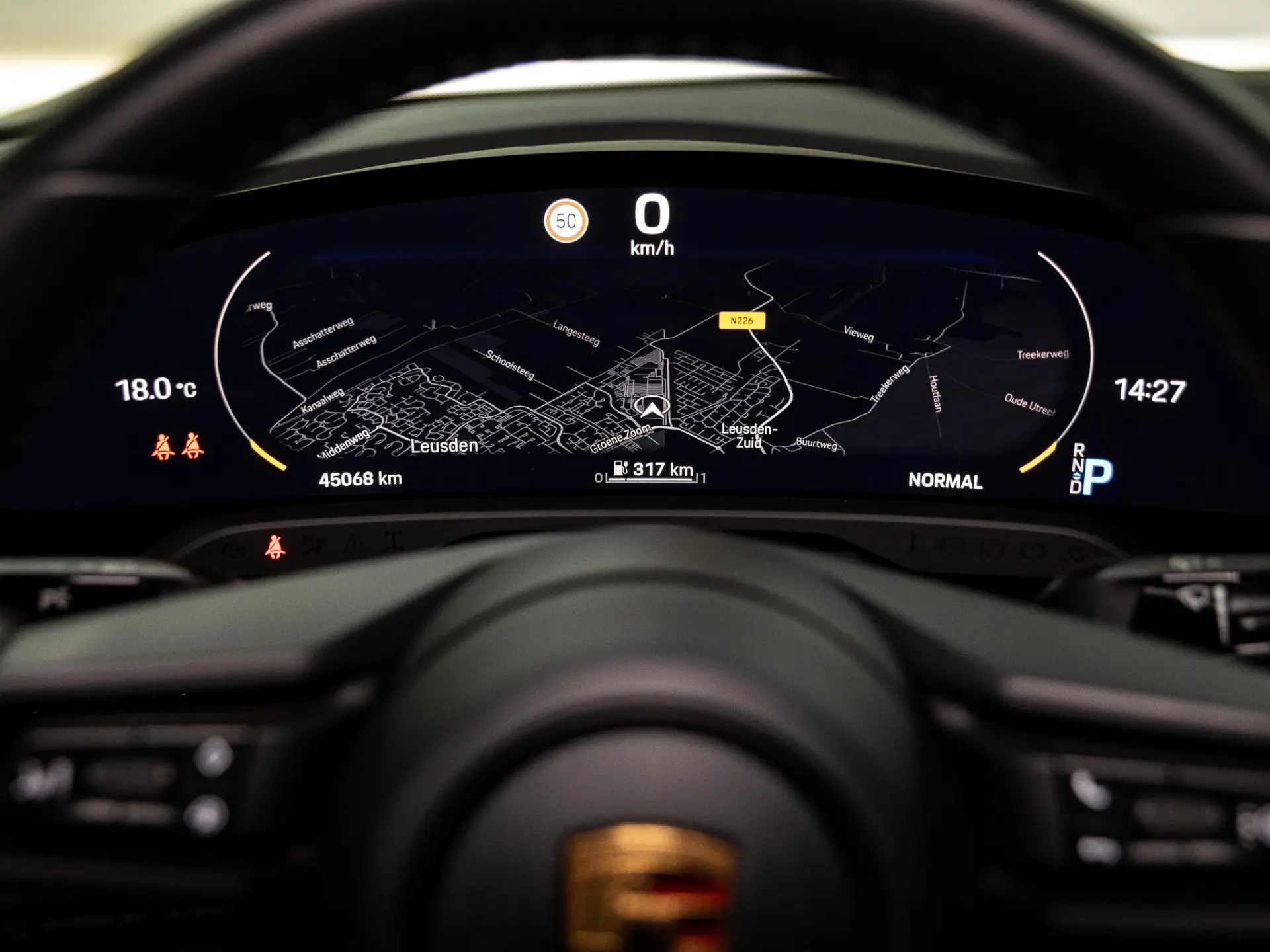 Taycan Cross Turismo 4