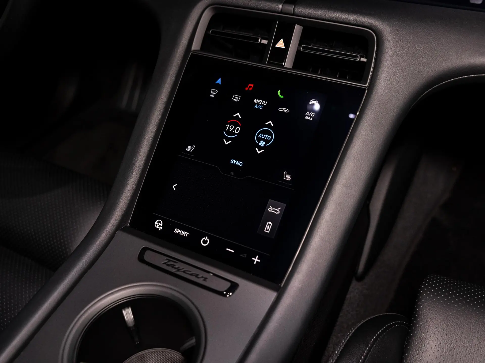 Taycan Cross Turismo 4