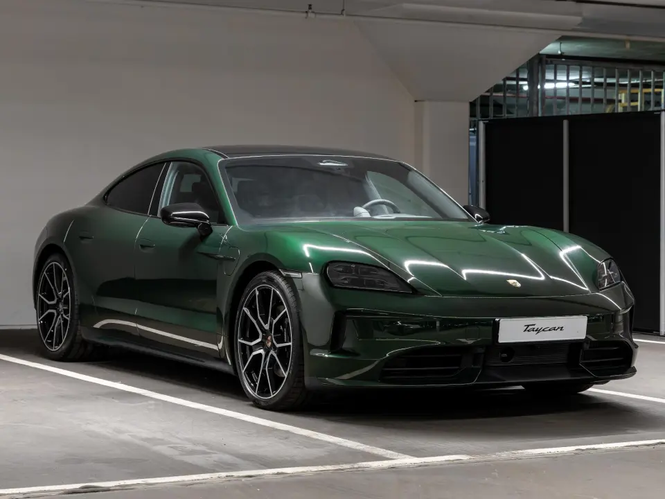 Taycan Black Edition 105 kWh