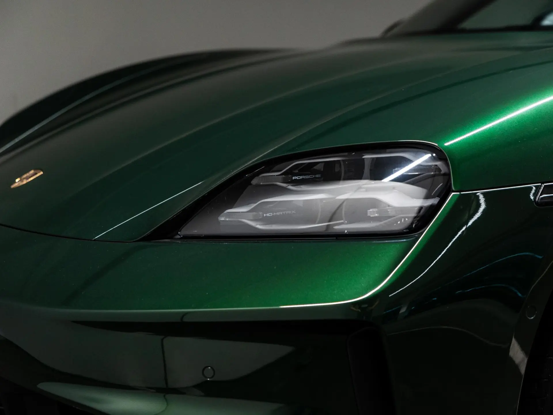 Taycan Black Edition 105 kWh