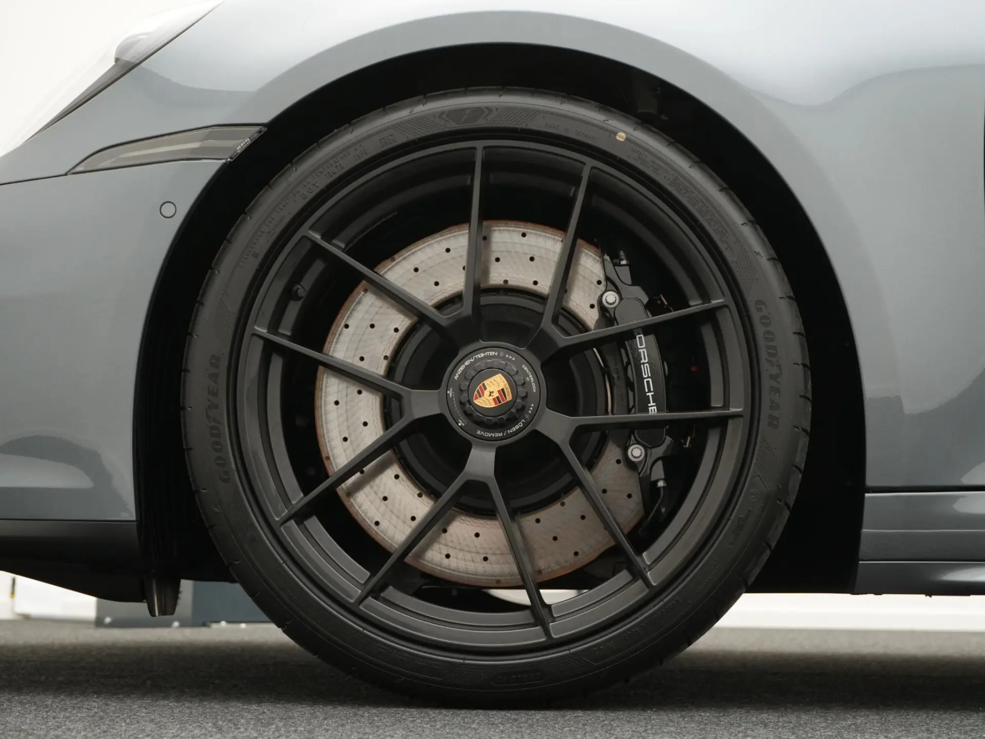 911 Cabrio 3.6 T-Hybrid Carrera GTS