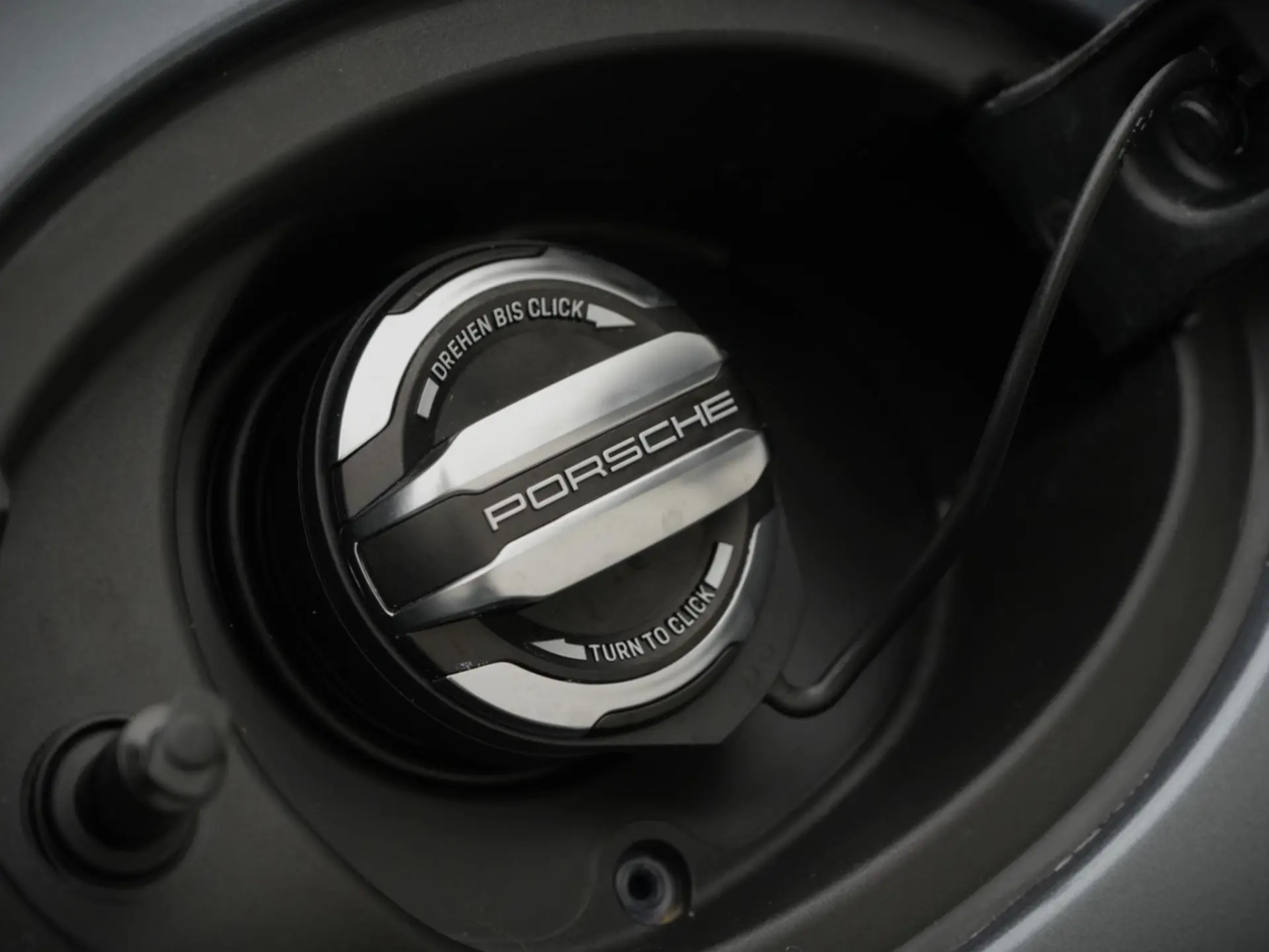 911 Cabrio 3.6 T-Hybrid Carrera GTS