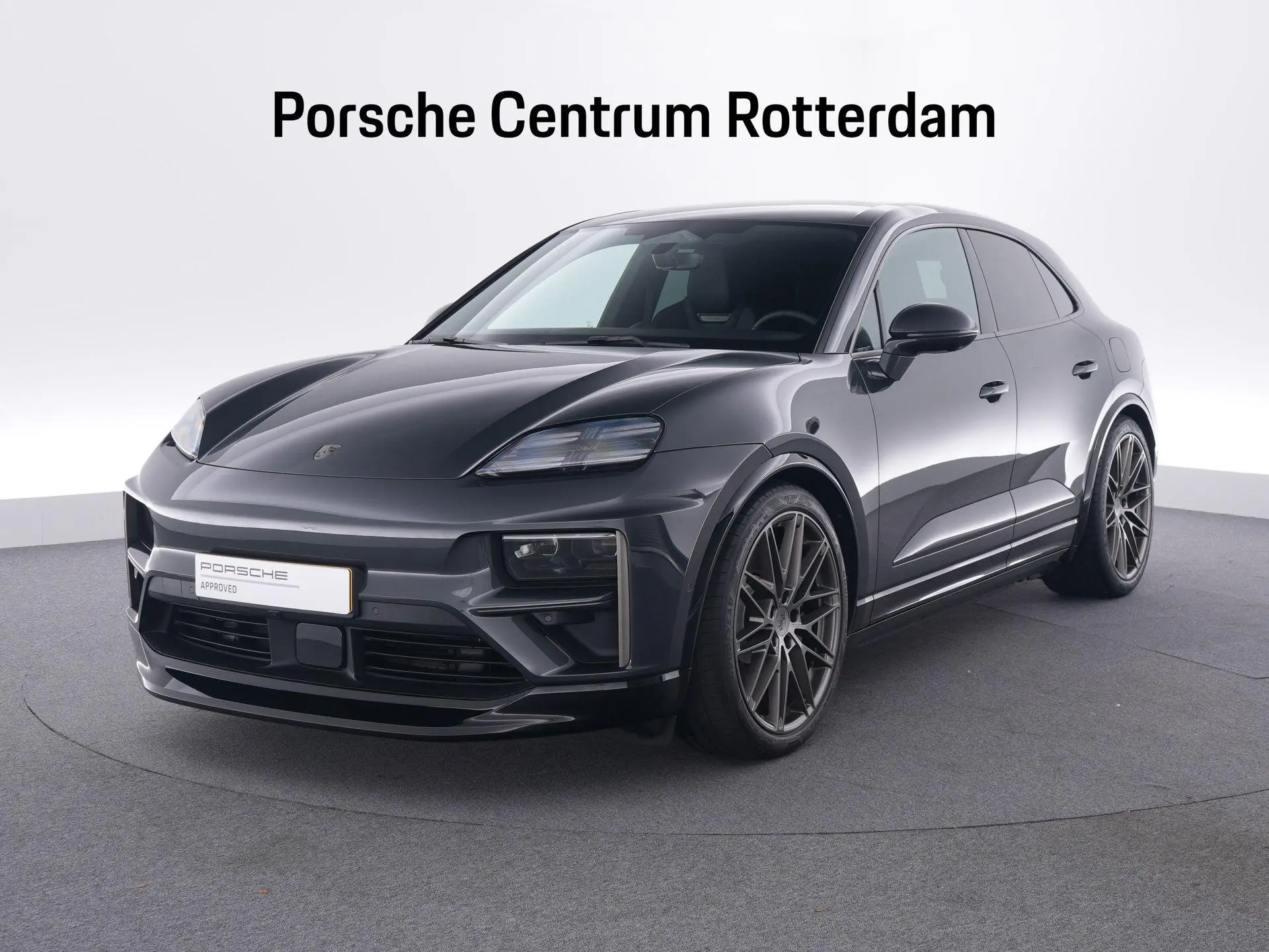 Macan Turbo 100 kWh