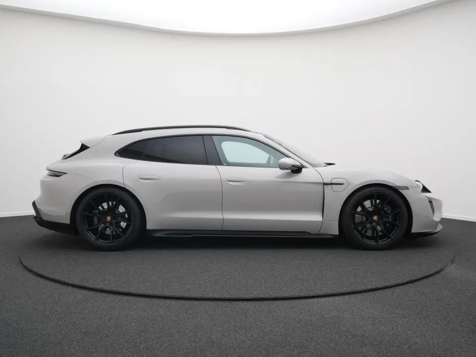 Porsche Taycan Sport Turismo GTS
