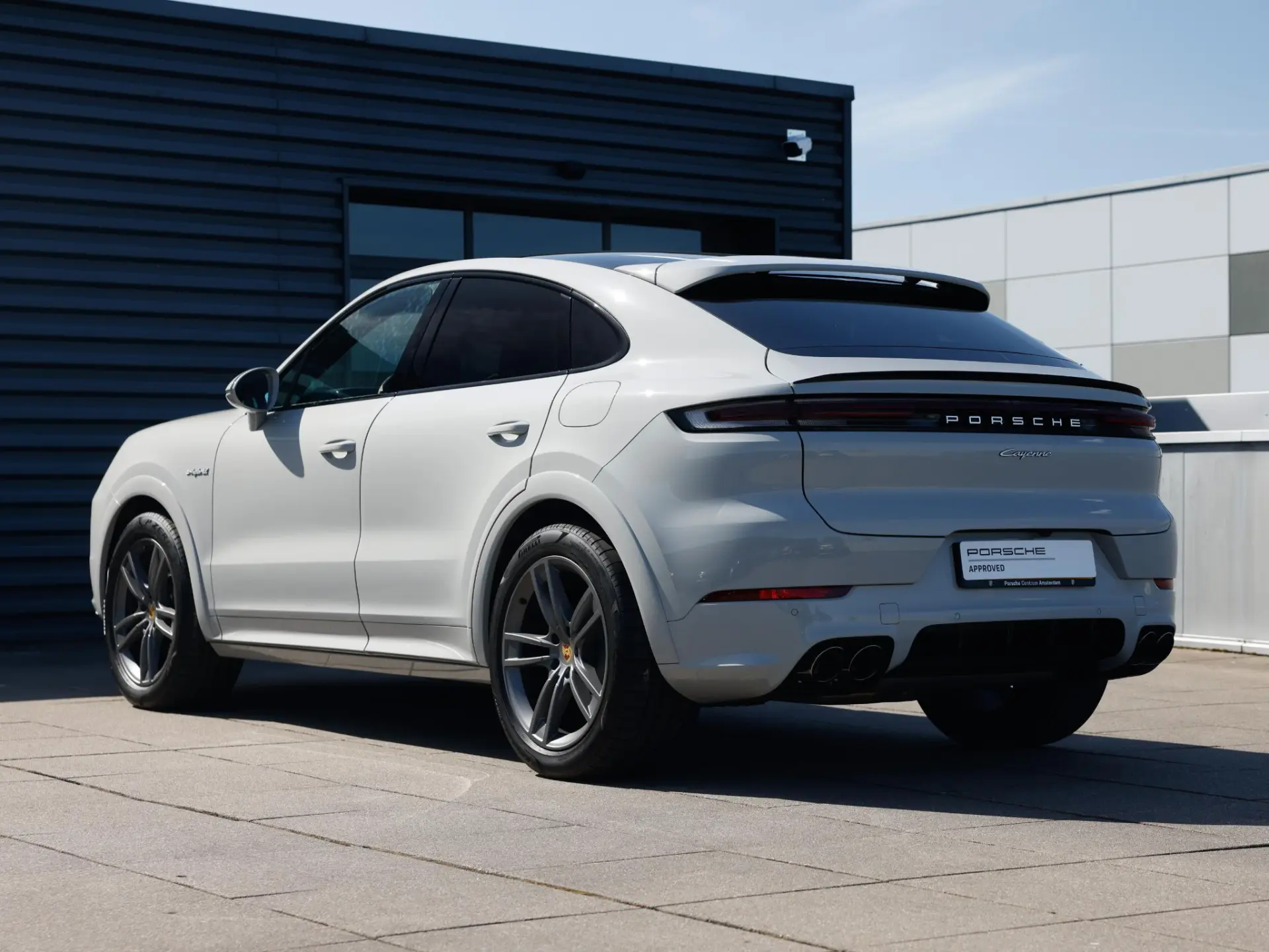 Cayenne Coupé E-Hybrid
