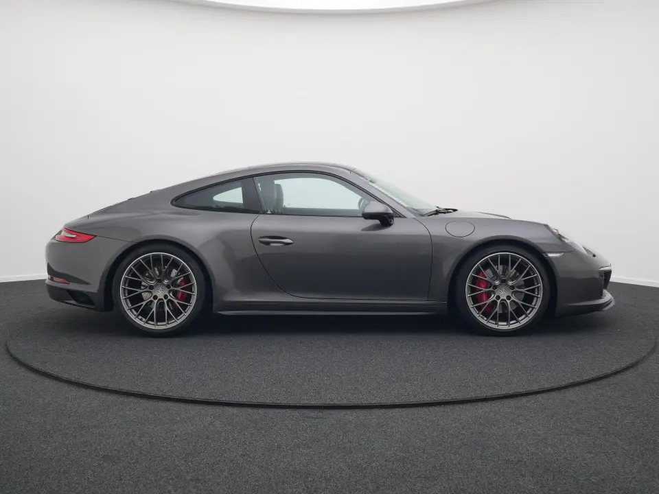 911 Carrera 4S