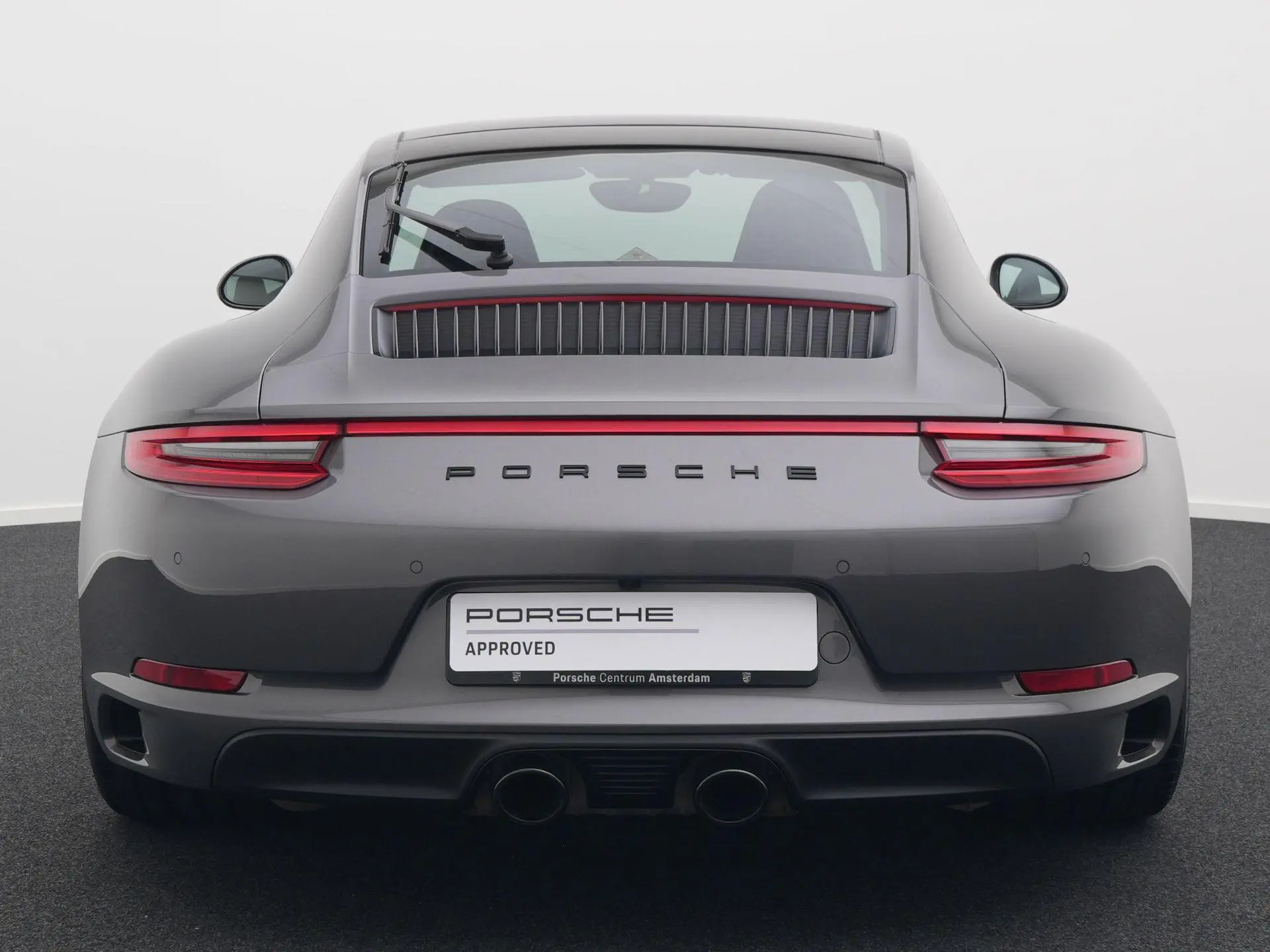 911 Carrera 4S