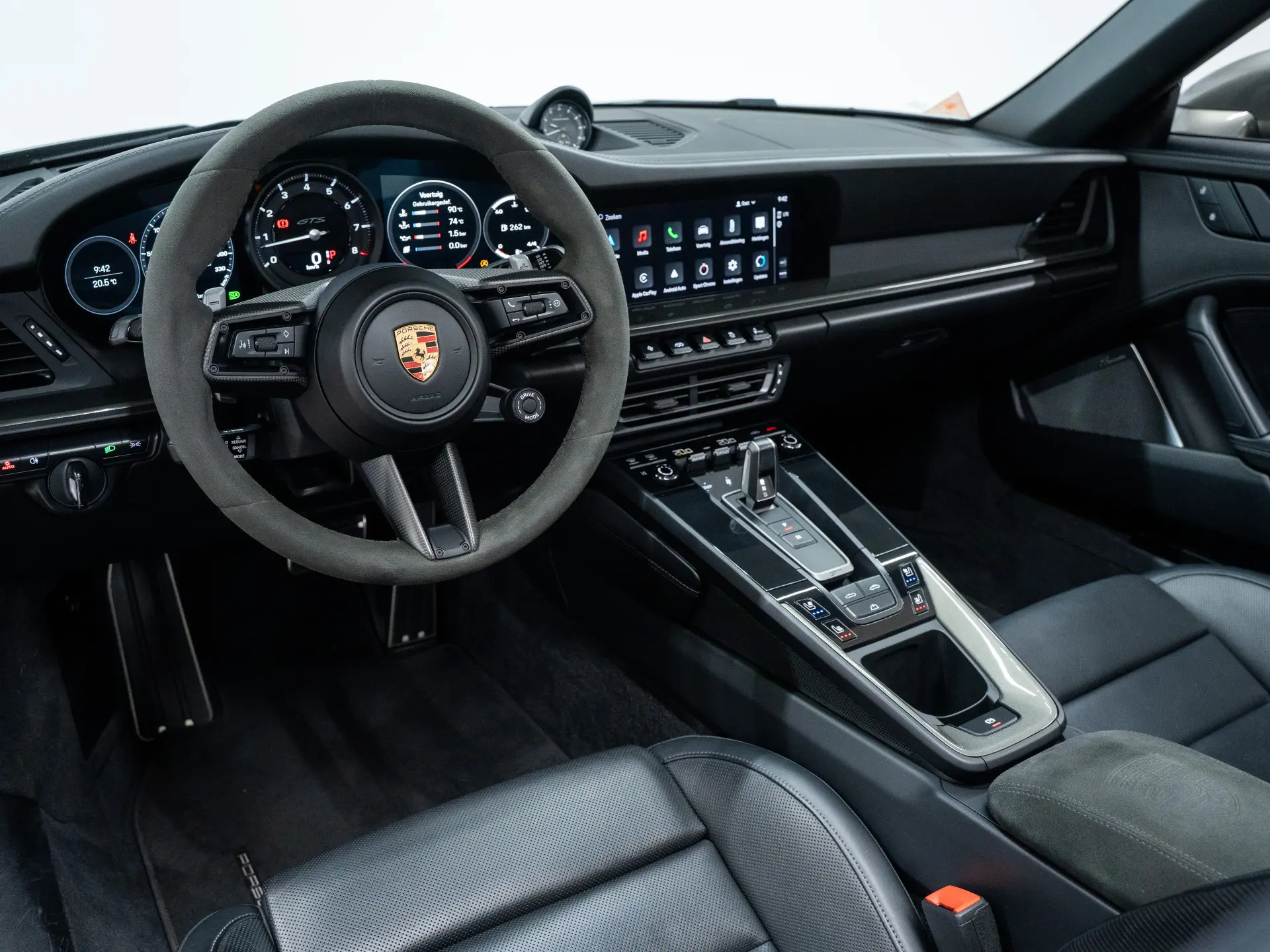 911 Carrera 4 GTS Cabriolet