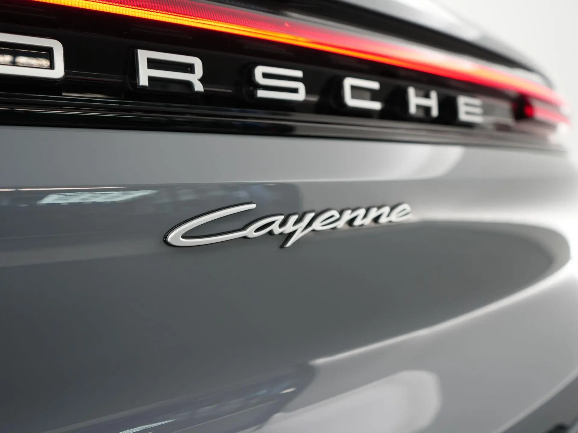 Cayenne 3.0 E-Hybrid Black Edition