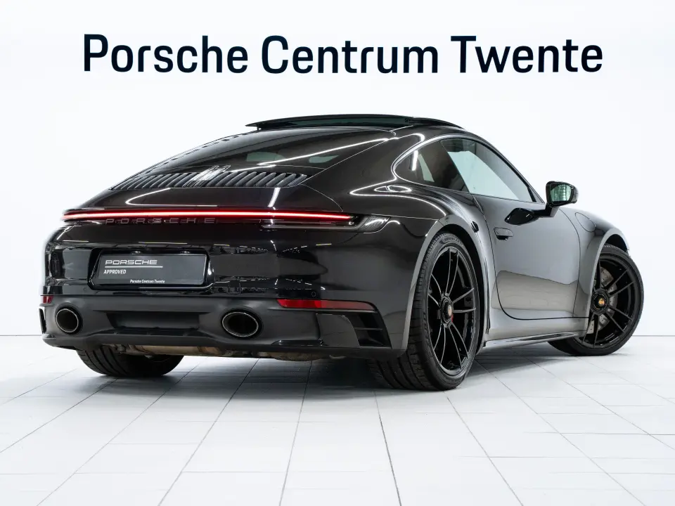 911 Carrera 4 GTS