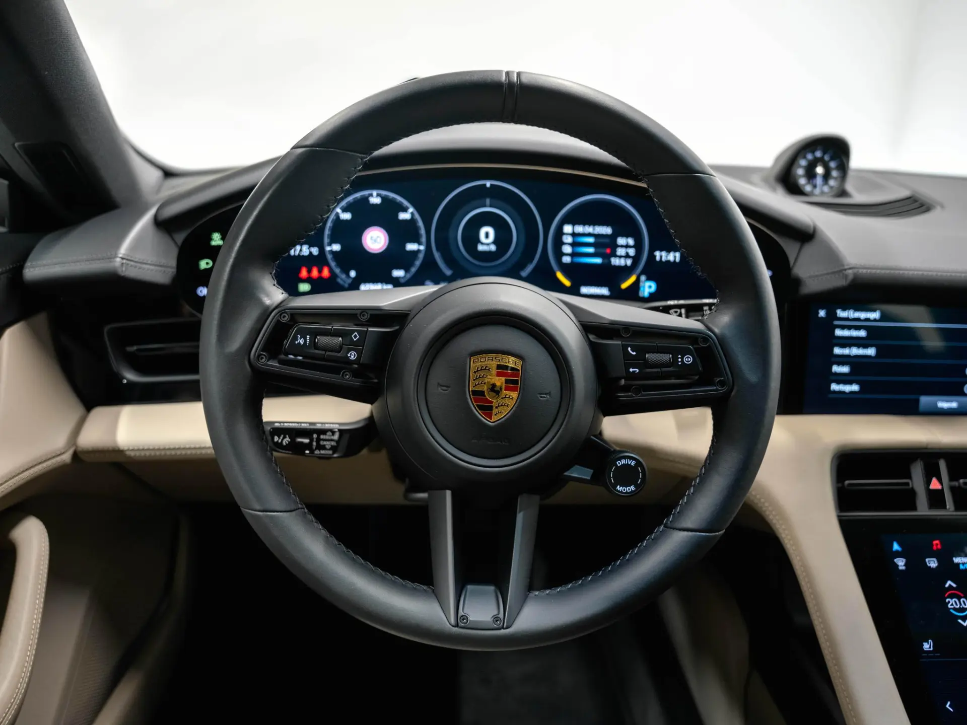 Taycan Cross Turismo 4S