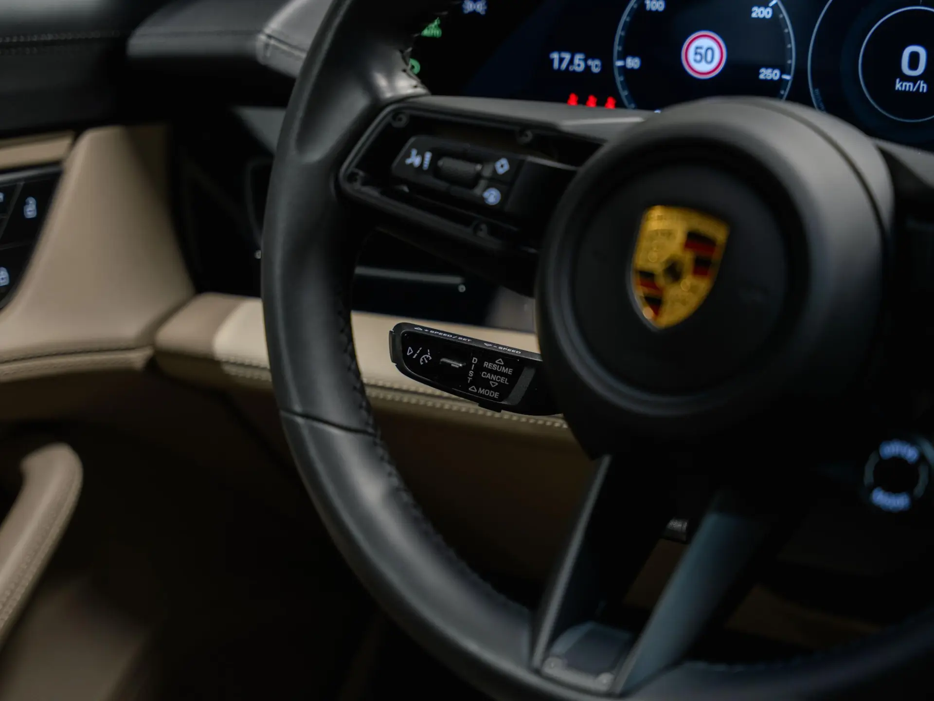 Taycan Cross Turismo 4S