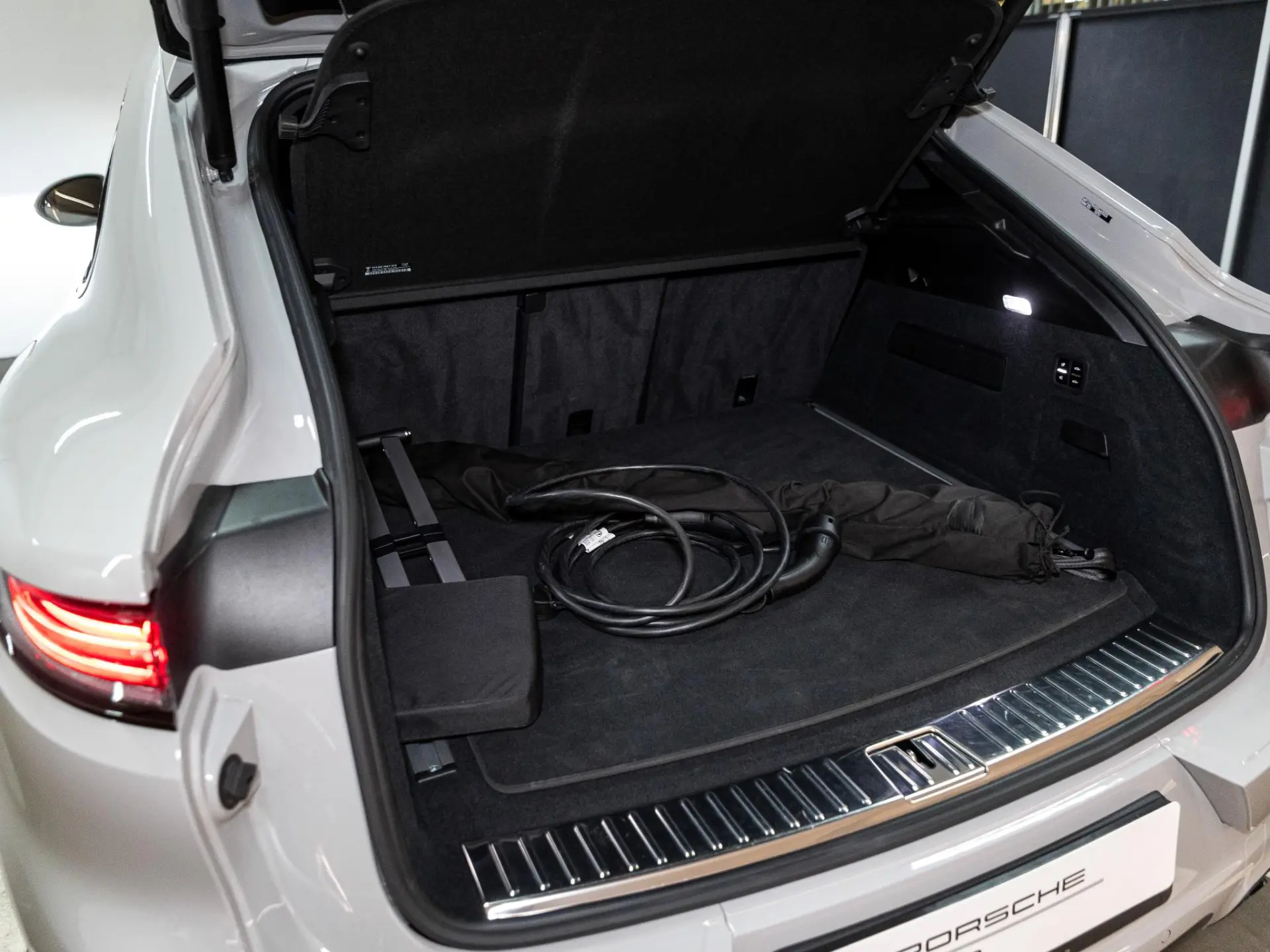 Cayenne Coupé 3.0 S E-Hybrid