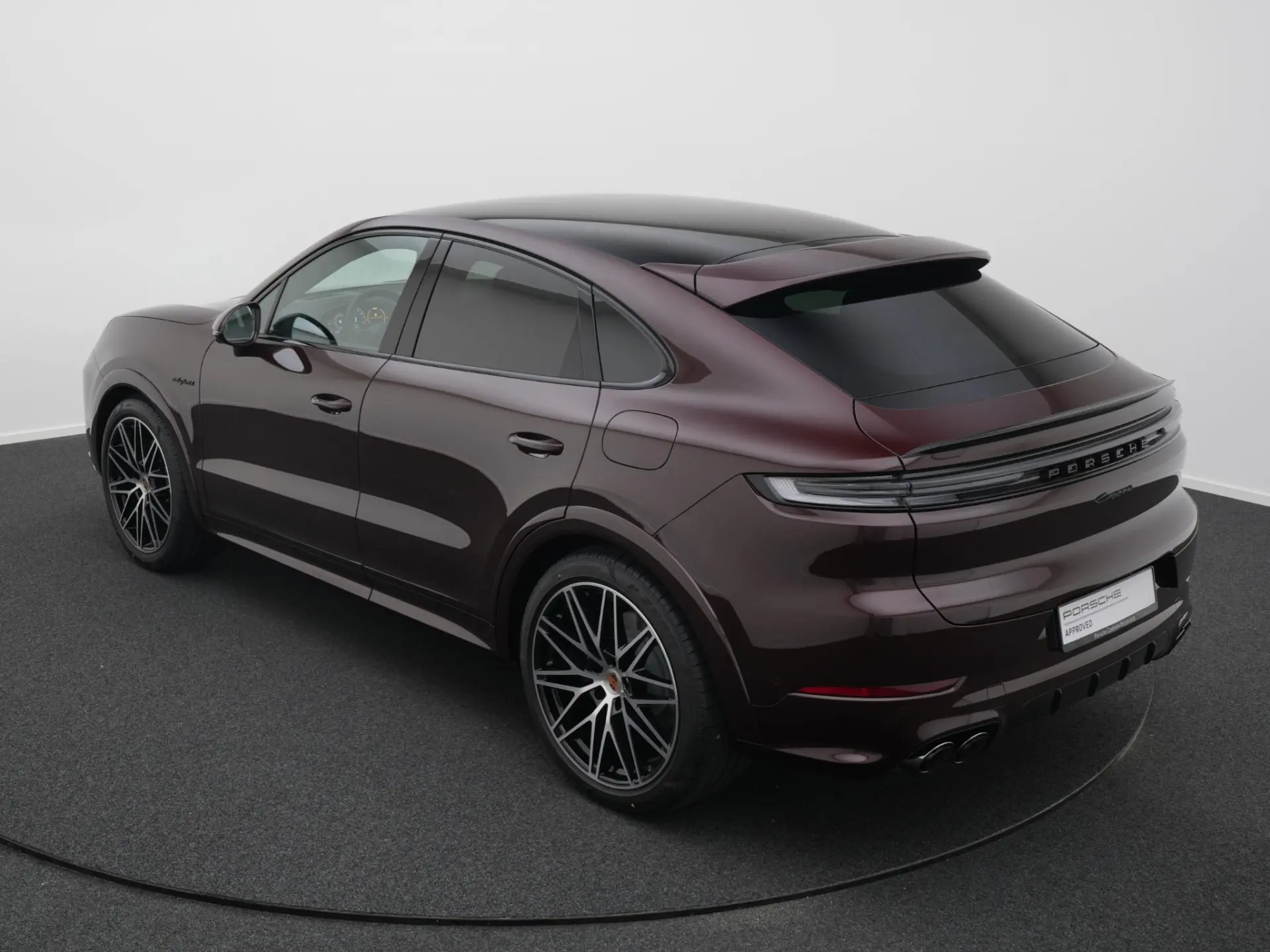 Cayenne Coupé E-Hybrid Black Edition