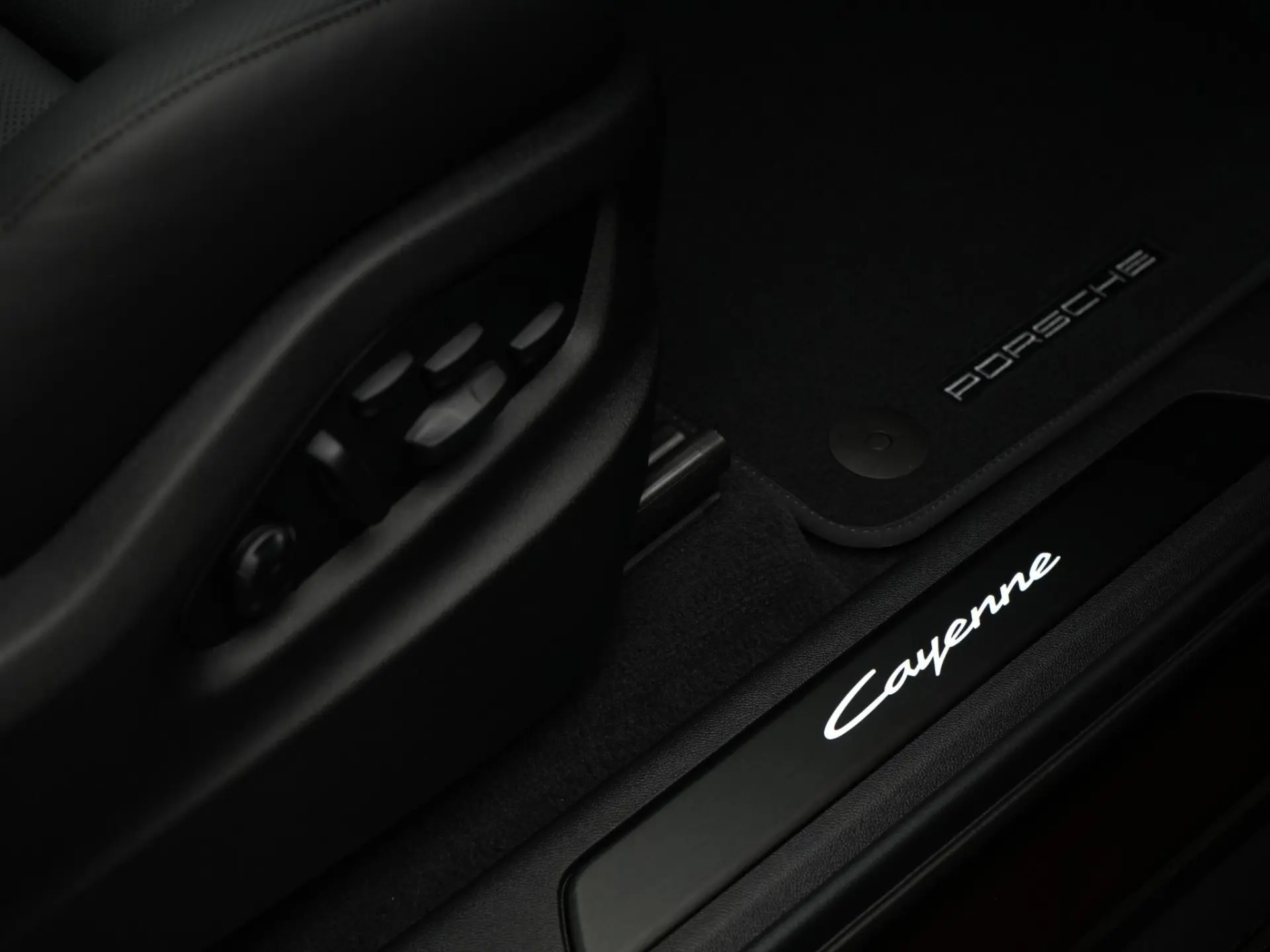 Cayenne Coupé E-Hybrid Black Edition