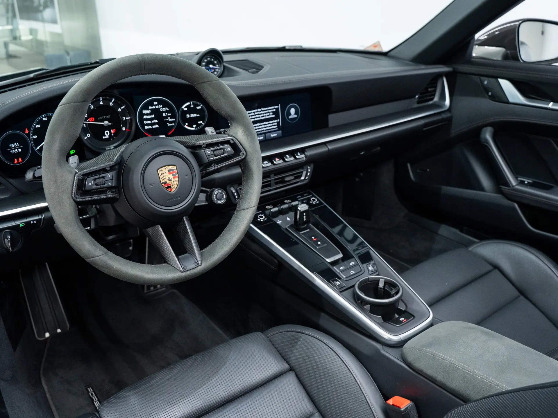 911 Carrera 4 GTS Cabriolet