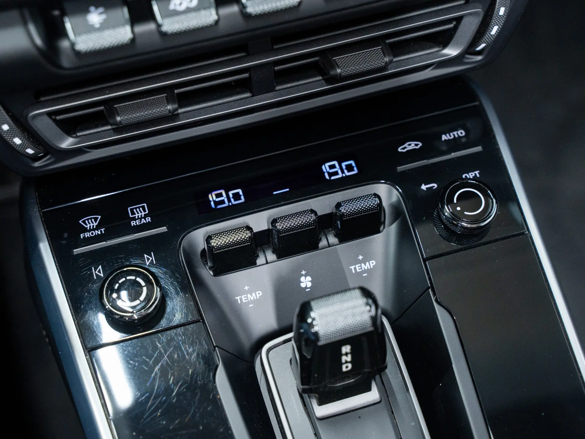 911 Carrera 4 GTS Cabriolet