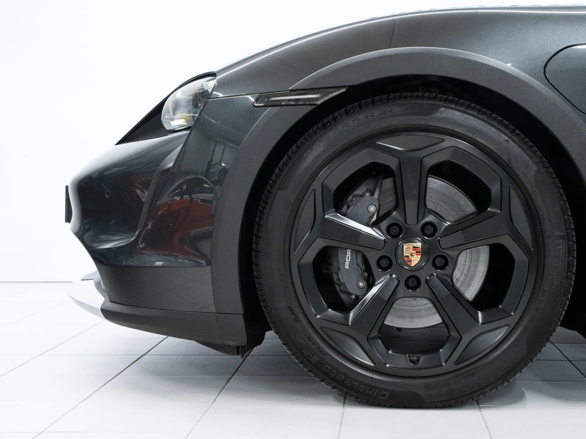 Taycan 4 Cross Turismo