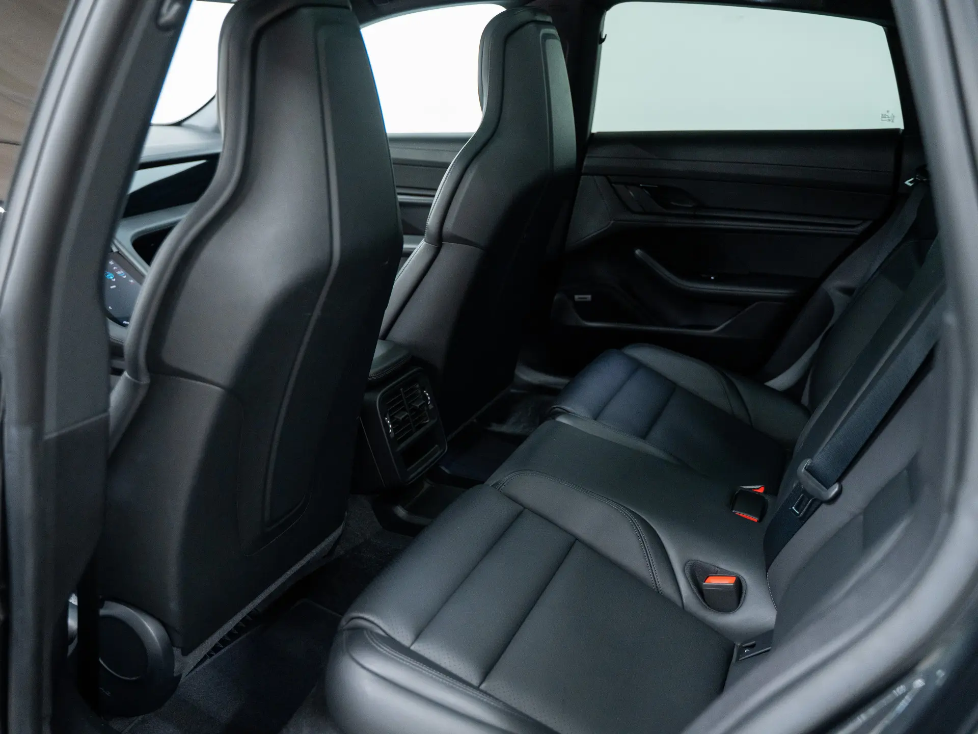 Taycan 4 Cross Turismo