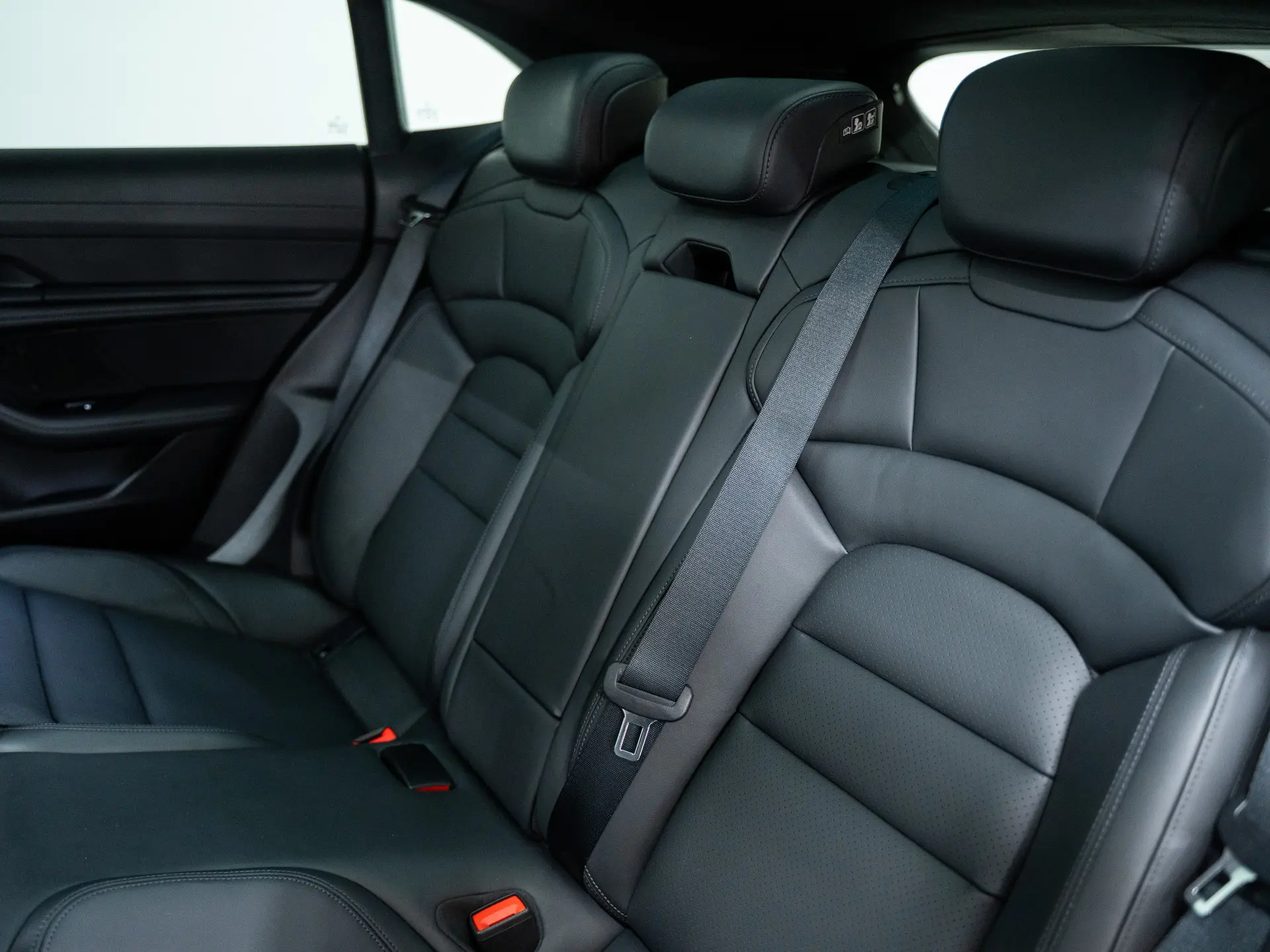 Taycan 4 Cross Turismo
