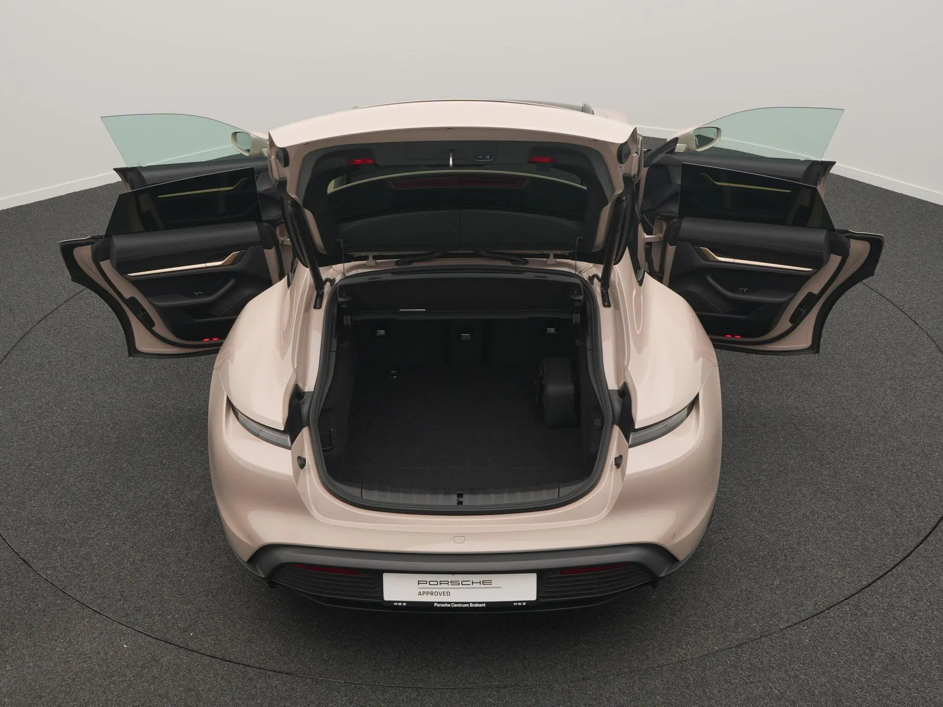 Taycan Sport Turismo 
