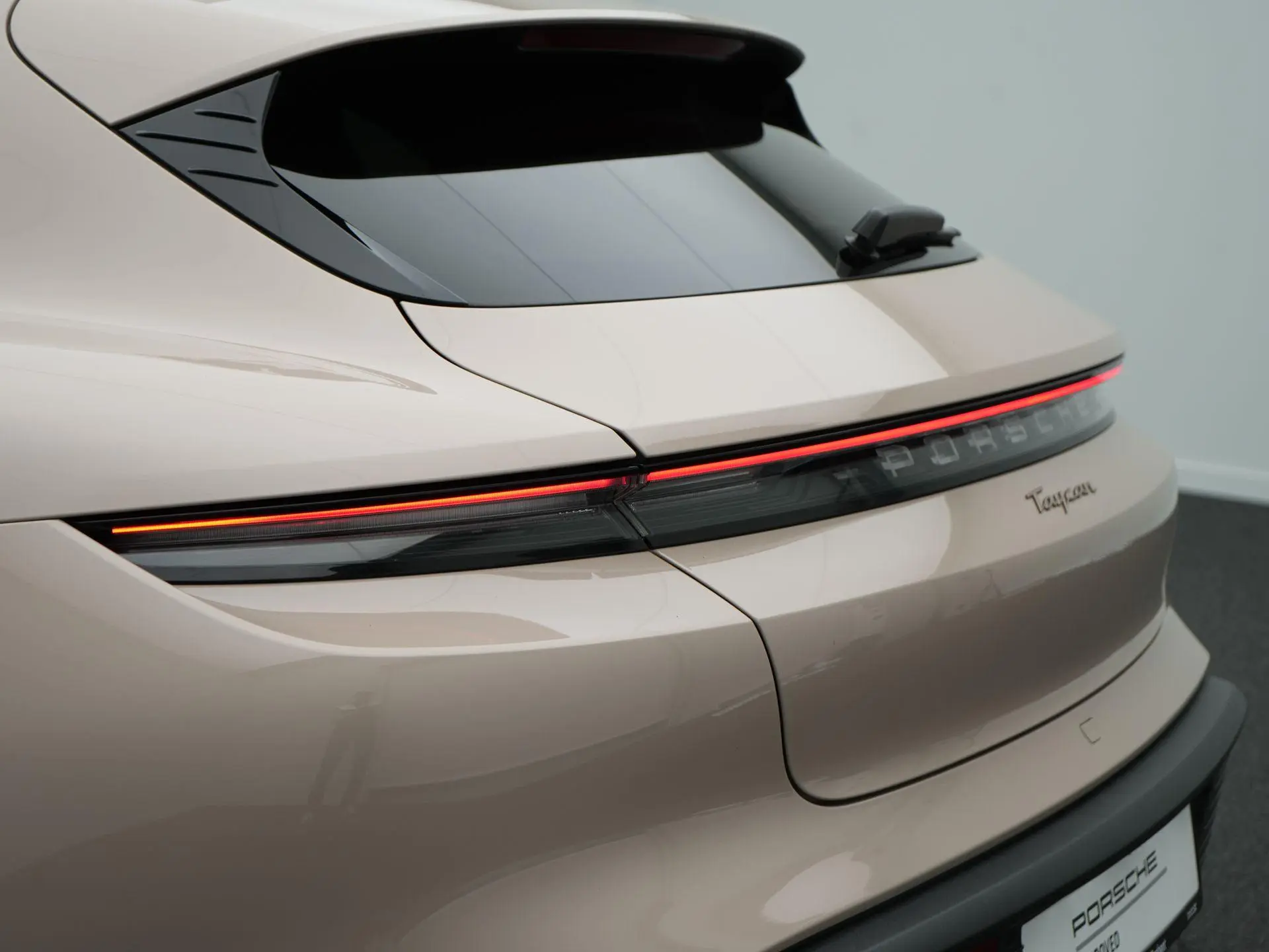 Taycan Sport Turismo 