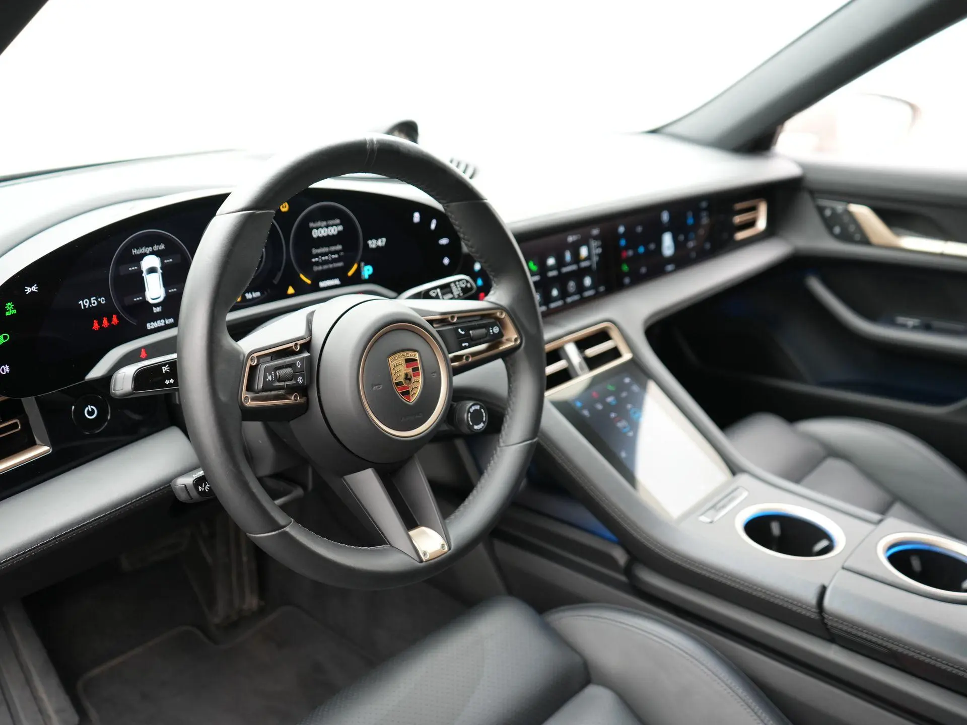 Taycan Sport Turismo 