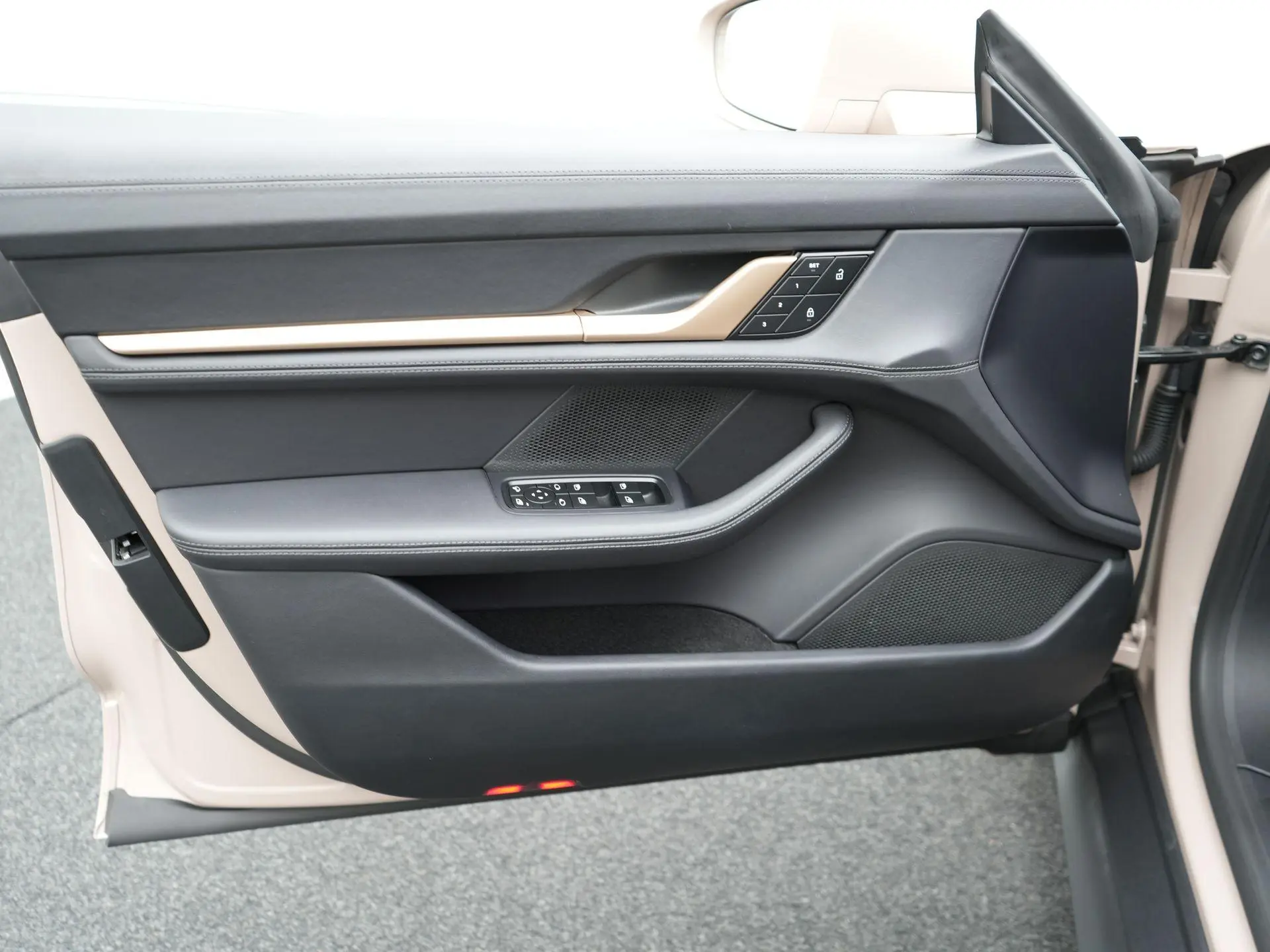 Taycan Sport Turismo 