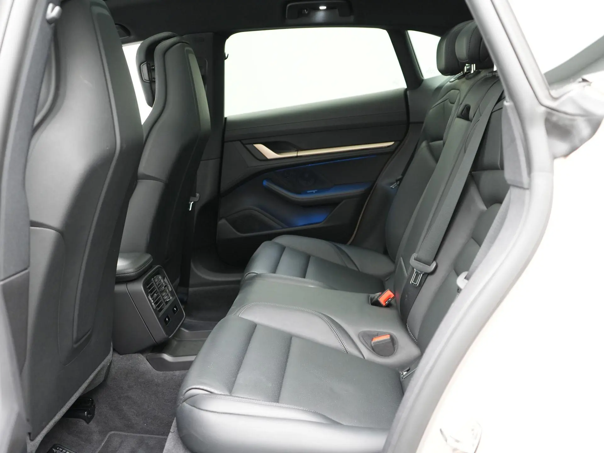 Taycan Sport Turismo 