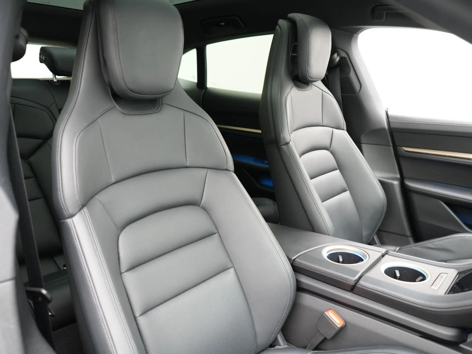 Taycan Sport Turismo 