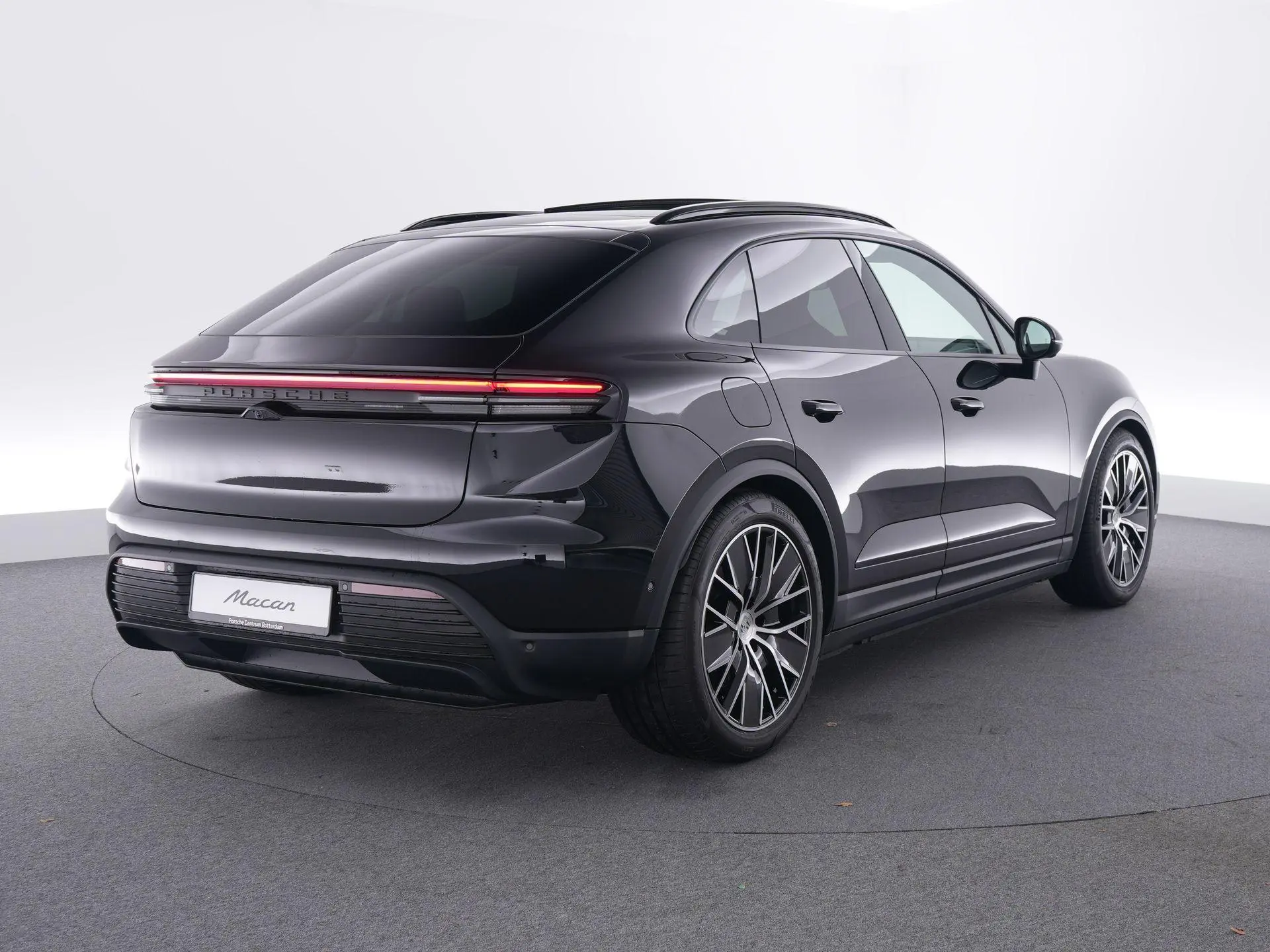 Macan 4 100 kWh