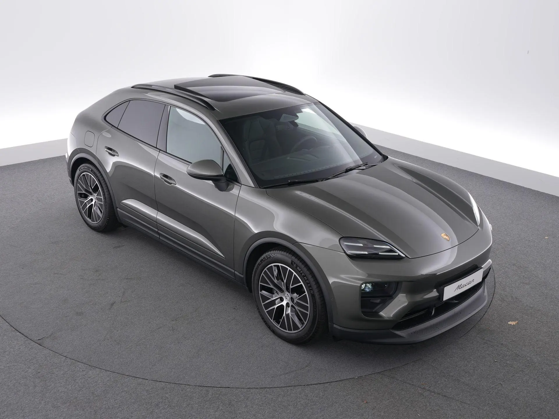 Macan 4 100 kWh