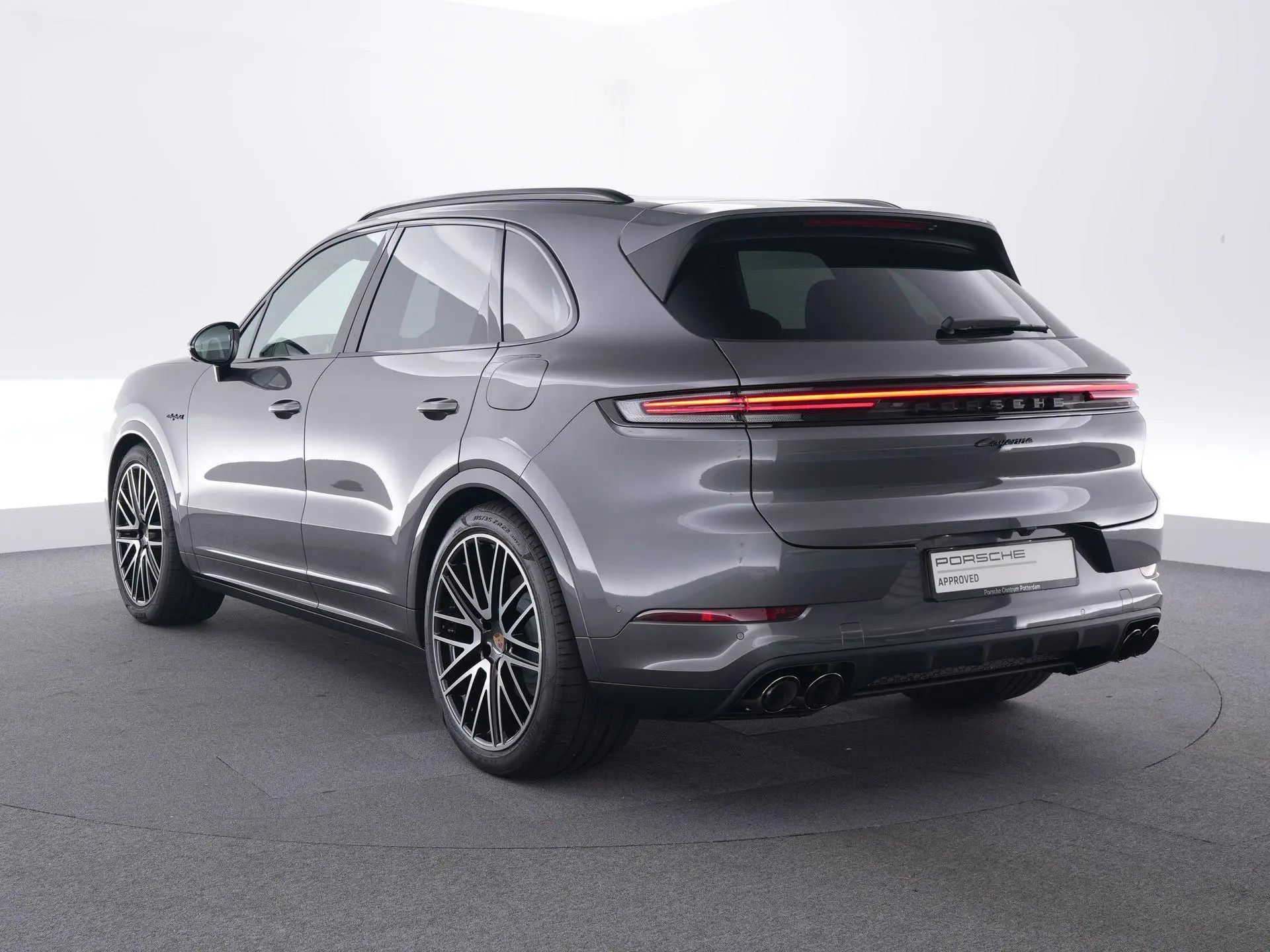 Cayenne 3.0 E-Hybrid Black Edition