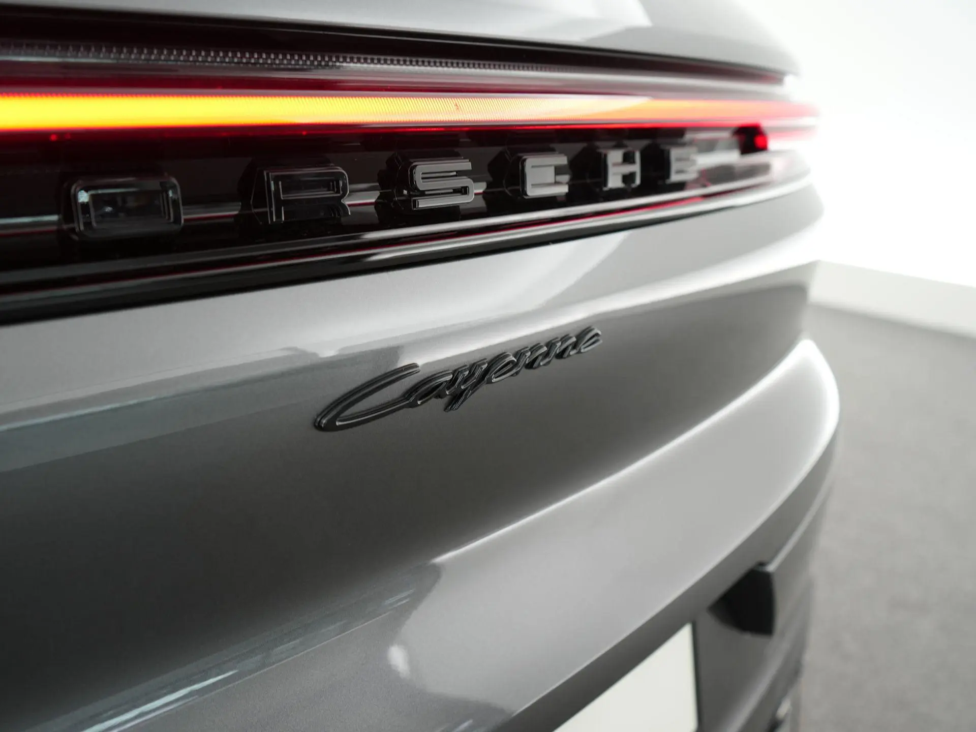 Cayenne 3.0 E-Hybrid Black Edition