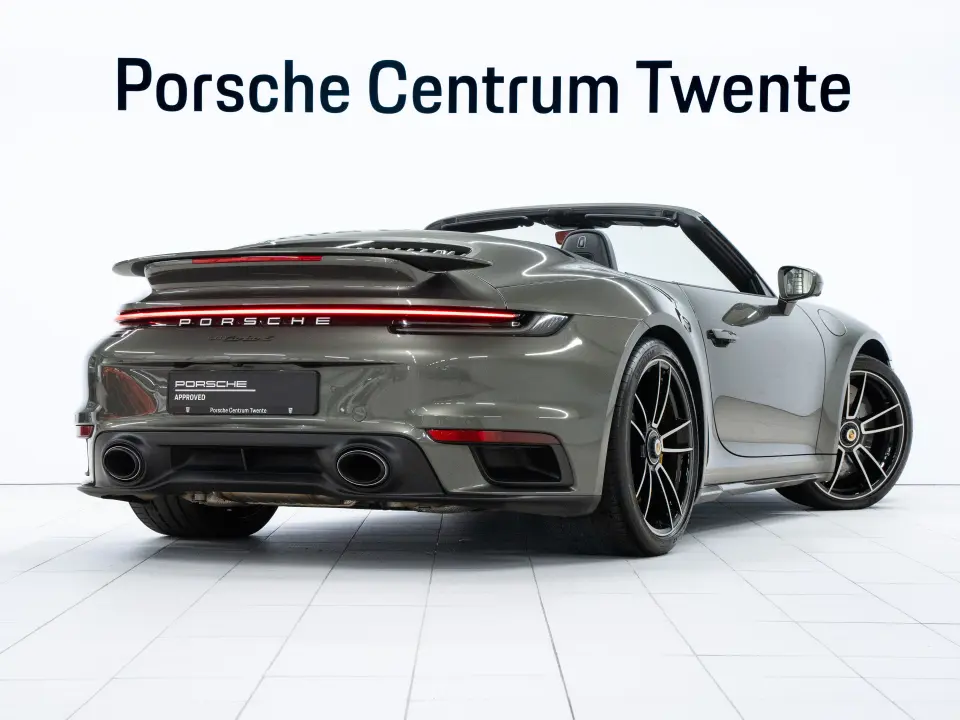 Porsche 911 Turbo S Cabriolet