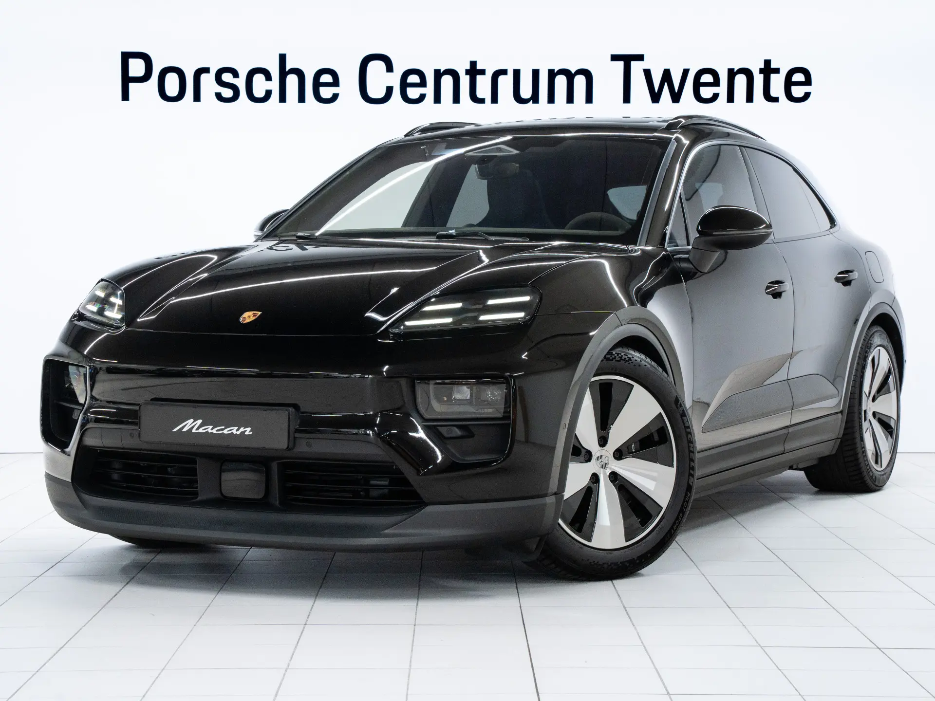 Macan 4