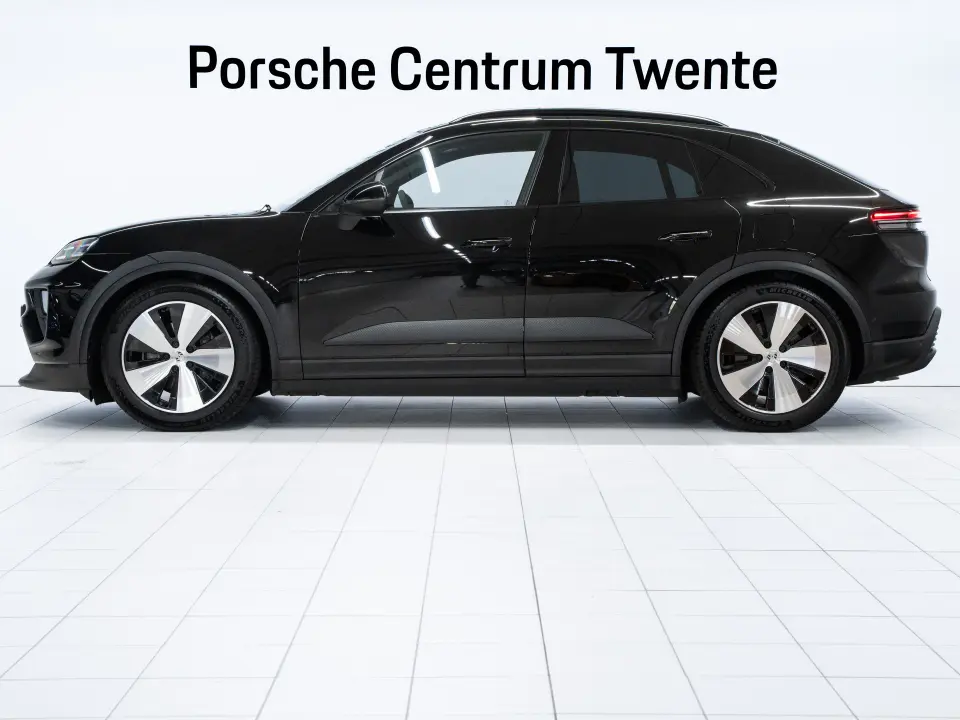 Macan 4