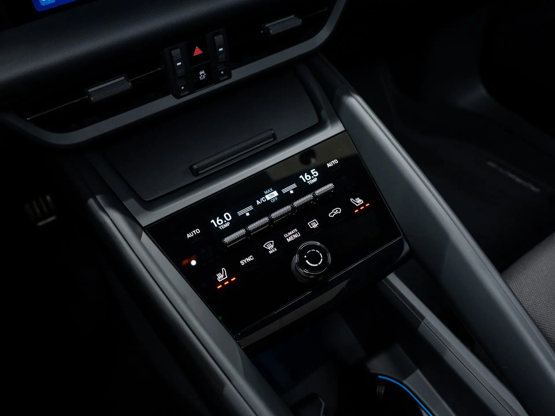 Macan 4
