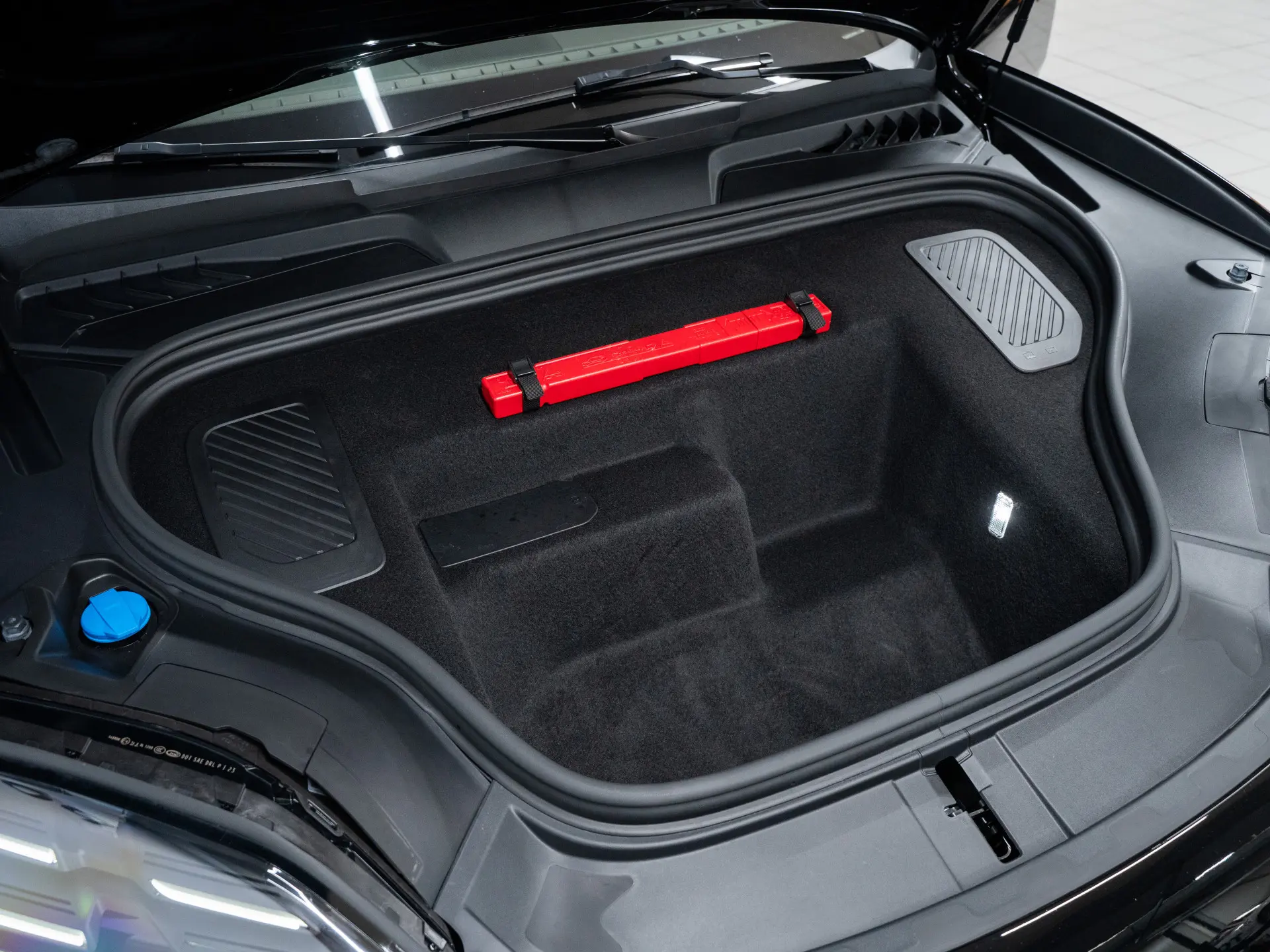 Macan 4
