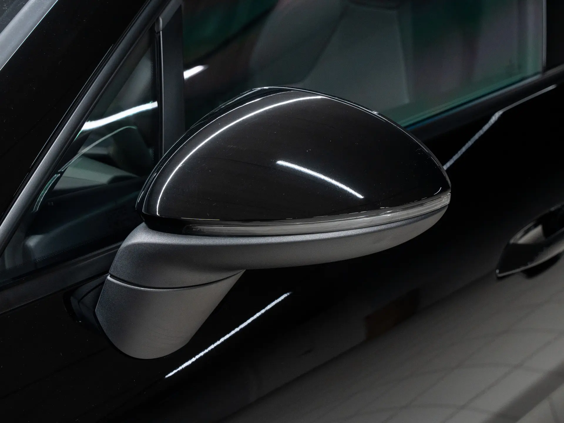 Macan 4