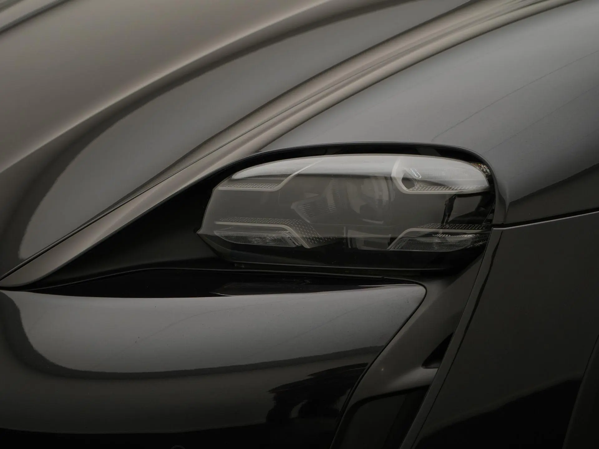 Taycan Cross Turismo 4S