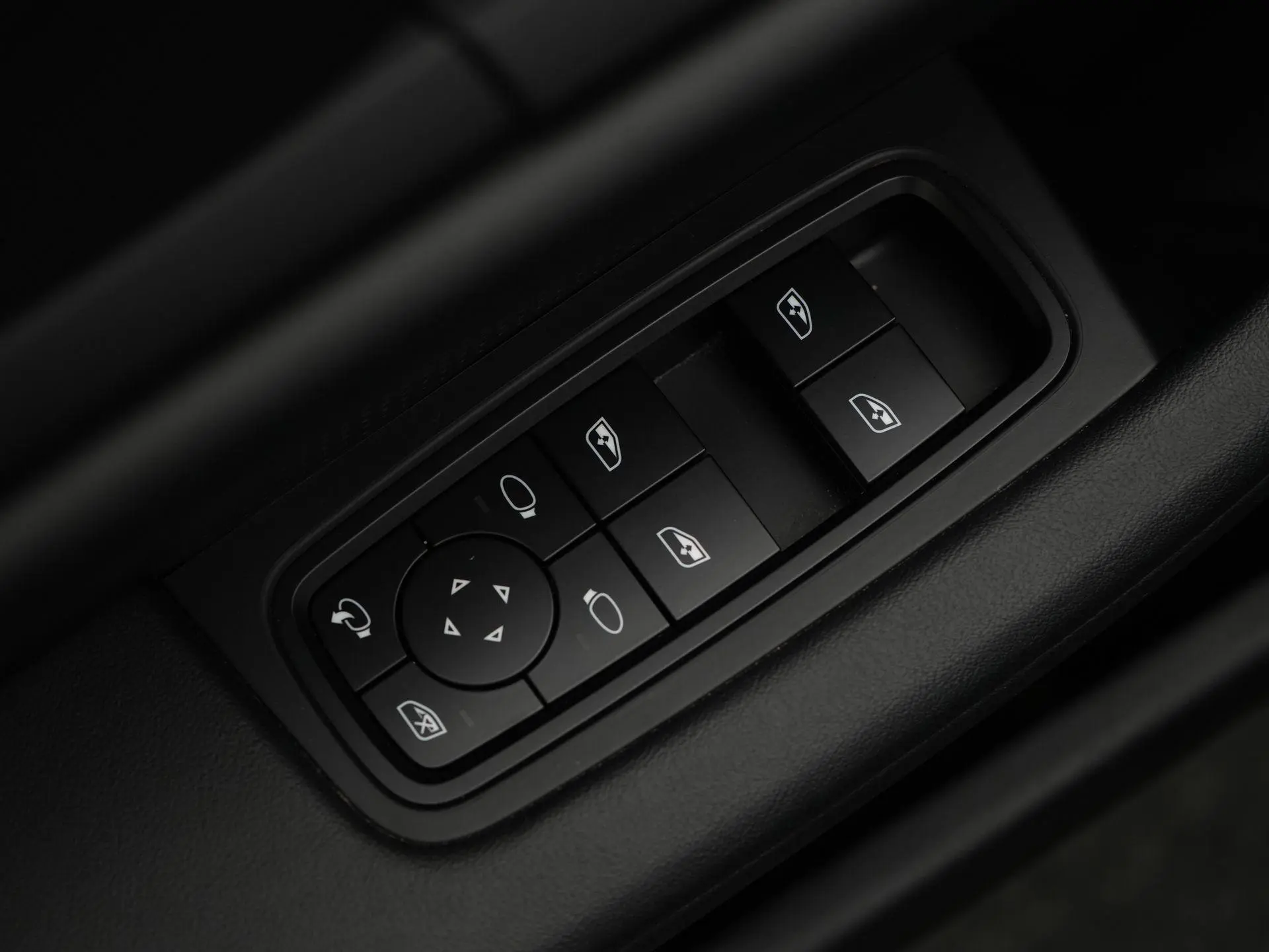 Taycan Cross Turismo 4S