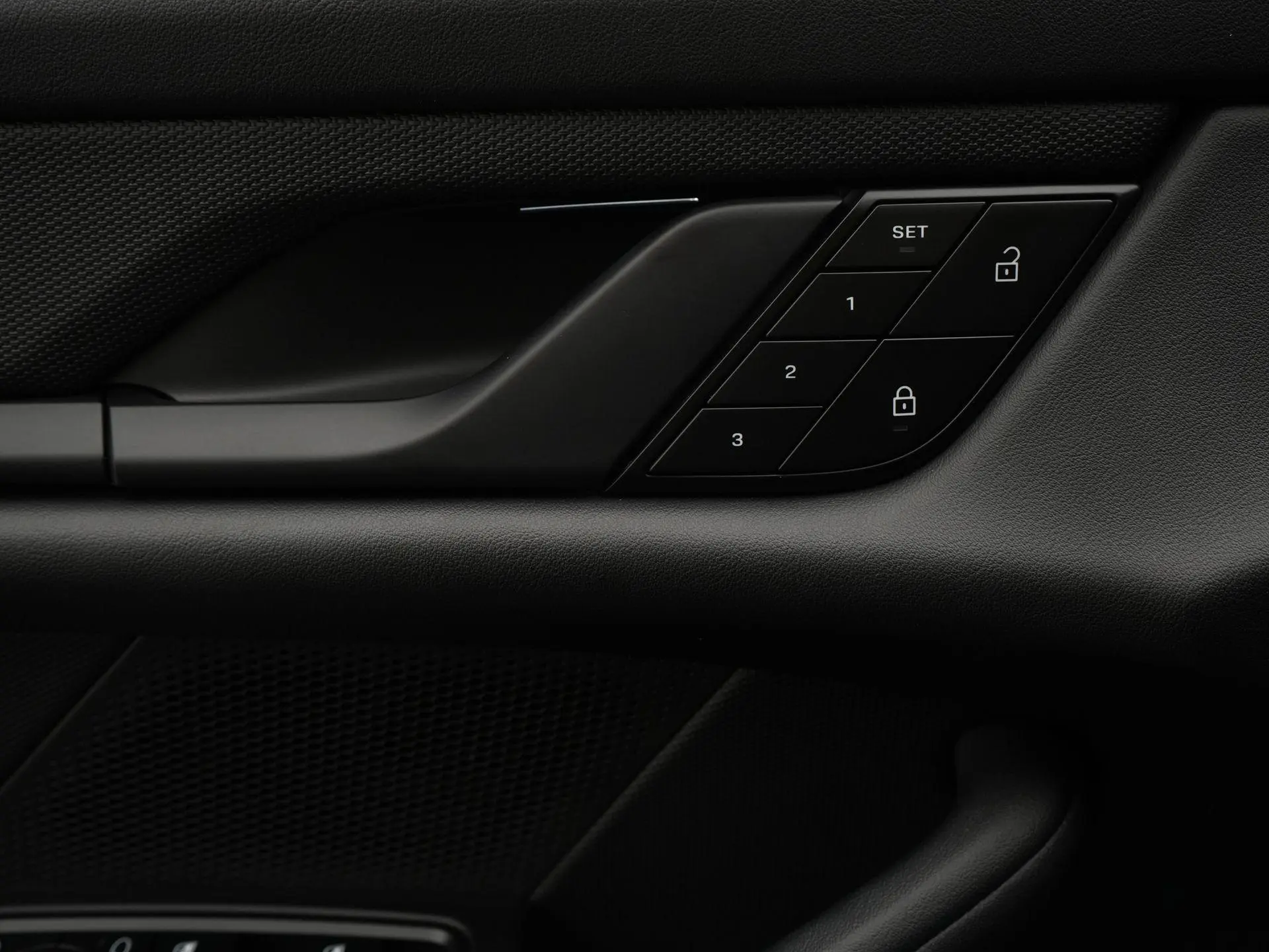 Taycan Cross Turismo 4S