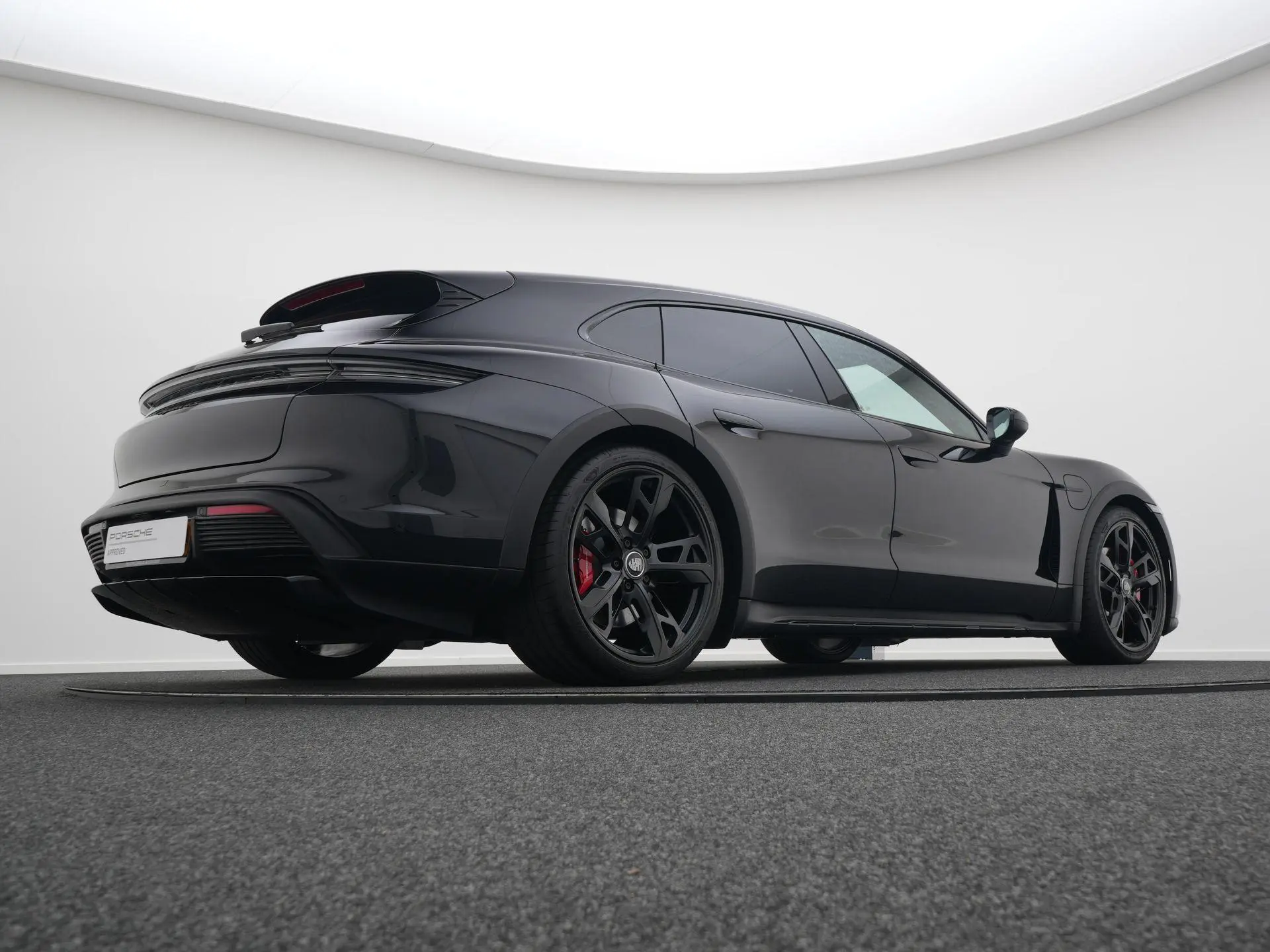 Taycan Cross Turismo 4S