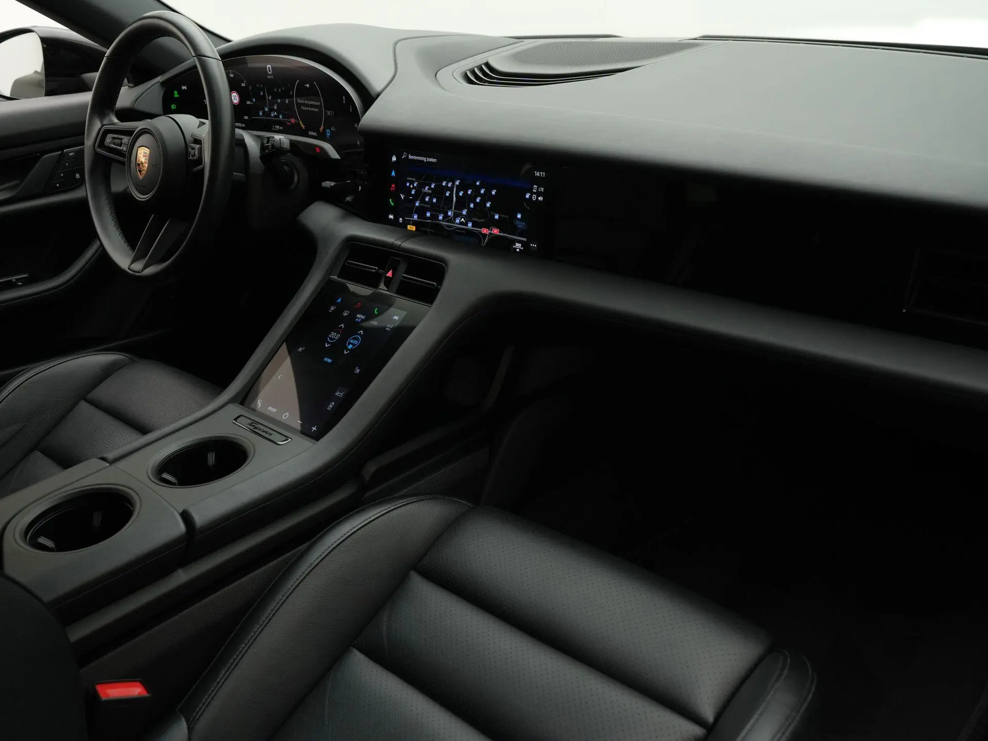 Taycan Cross Turismo 4S