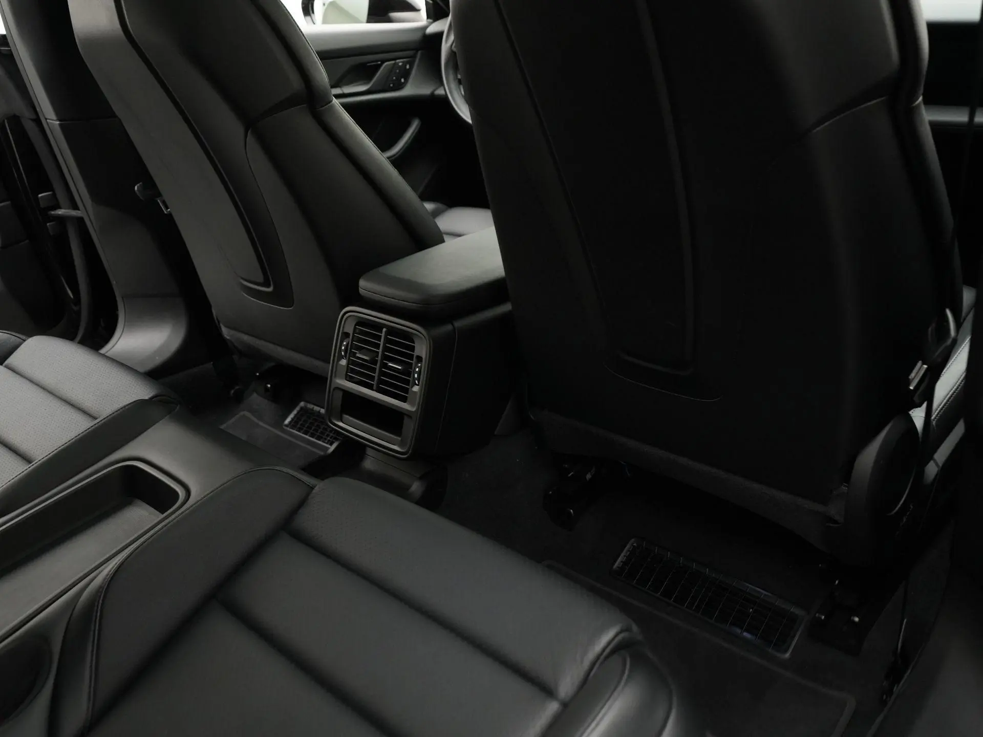 Taycan Cross Turismo 4S