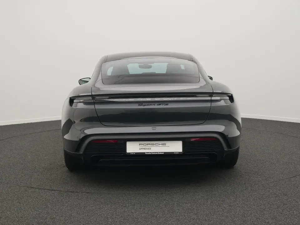 Taycan GTS