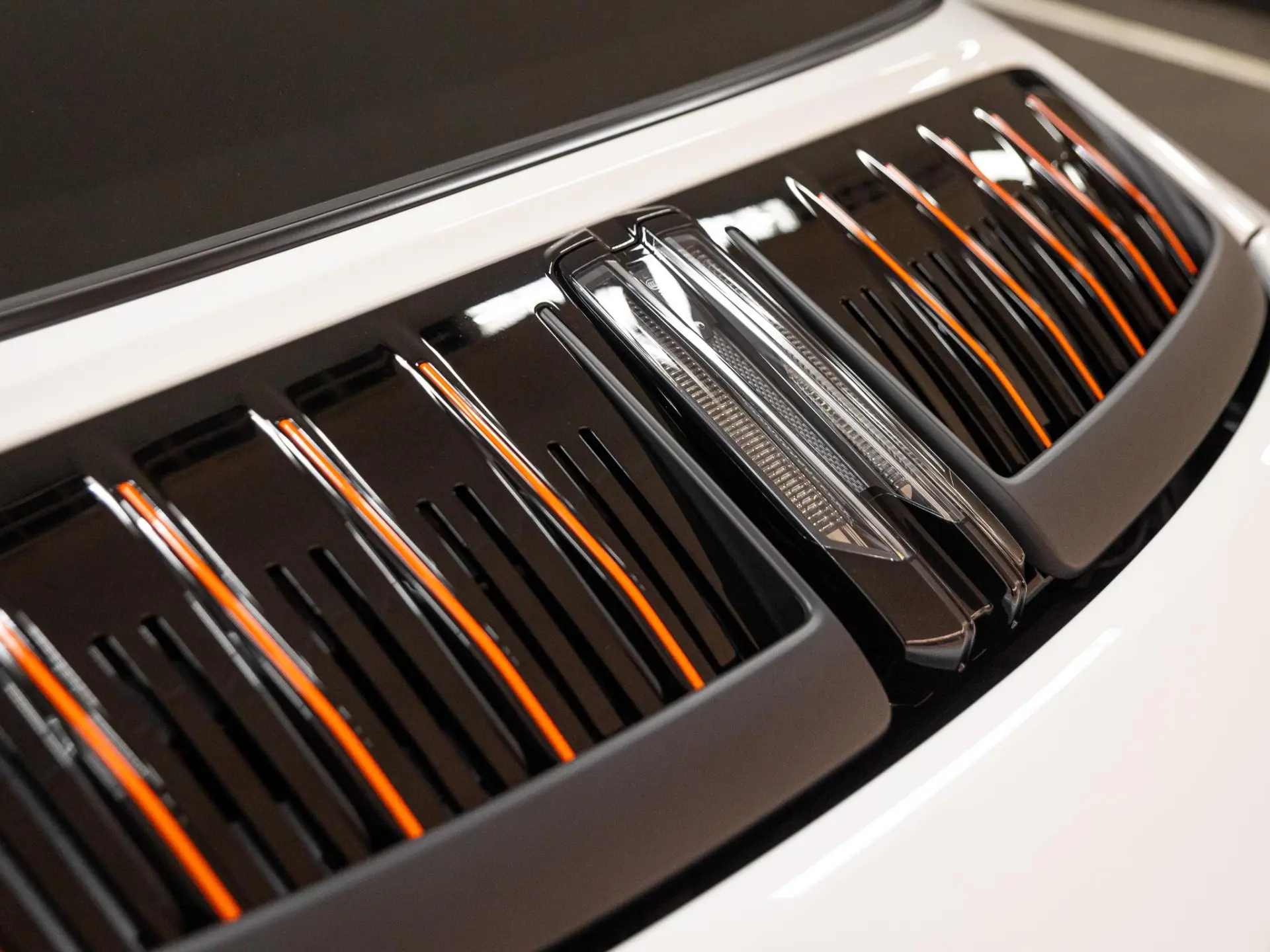 911 3.6 T-Hybrid Targa 4 GTS