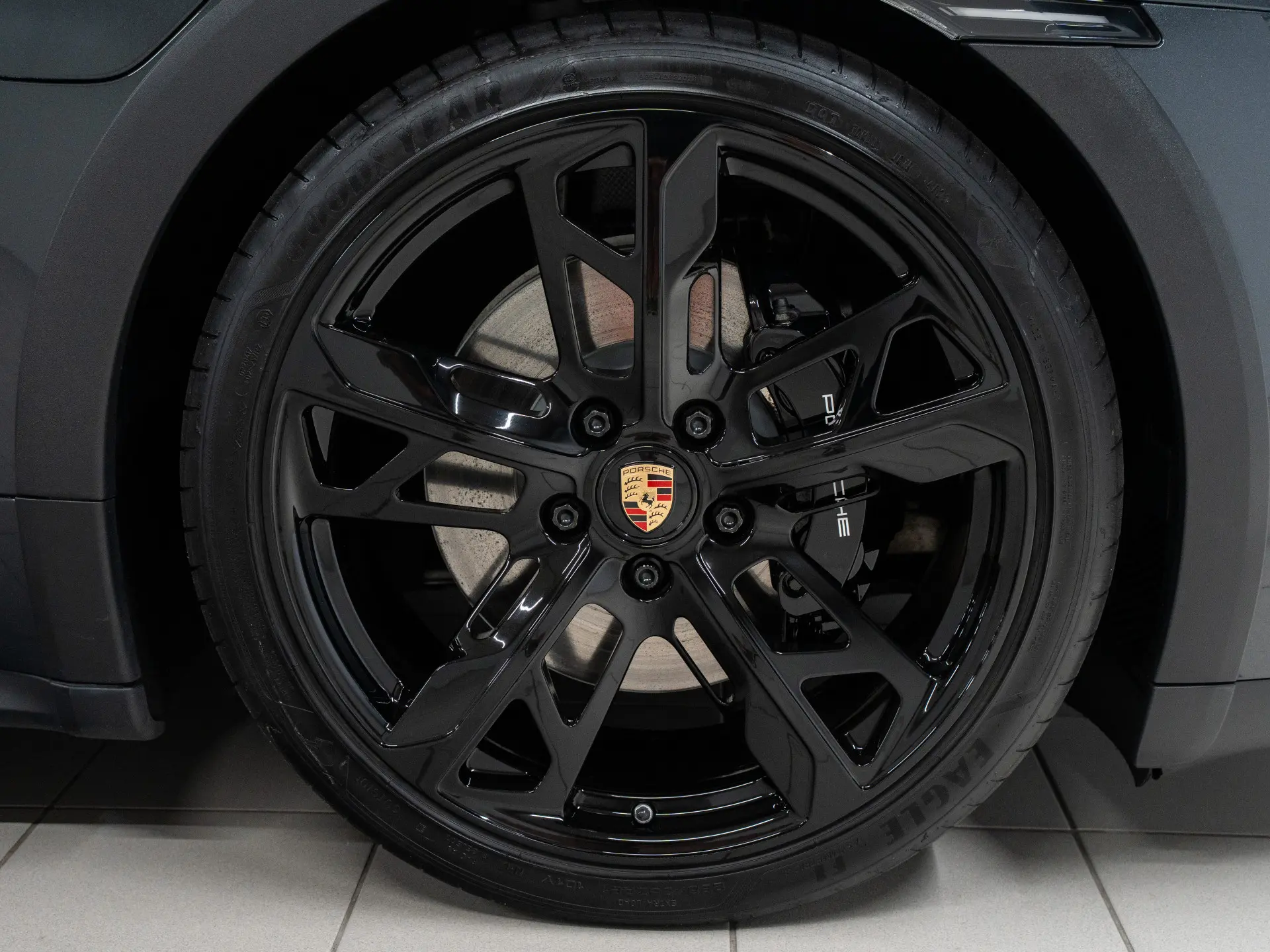 Taycan 4 Cross Turismo