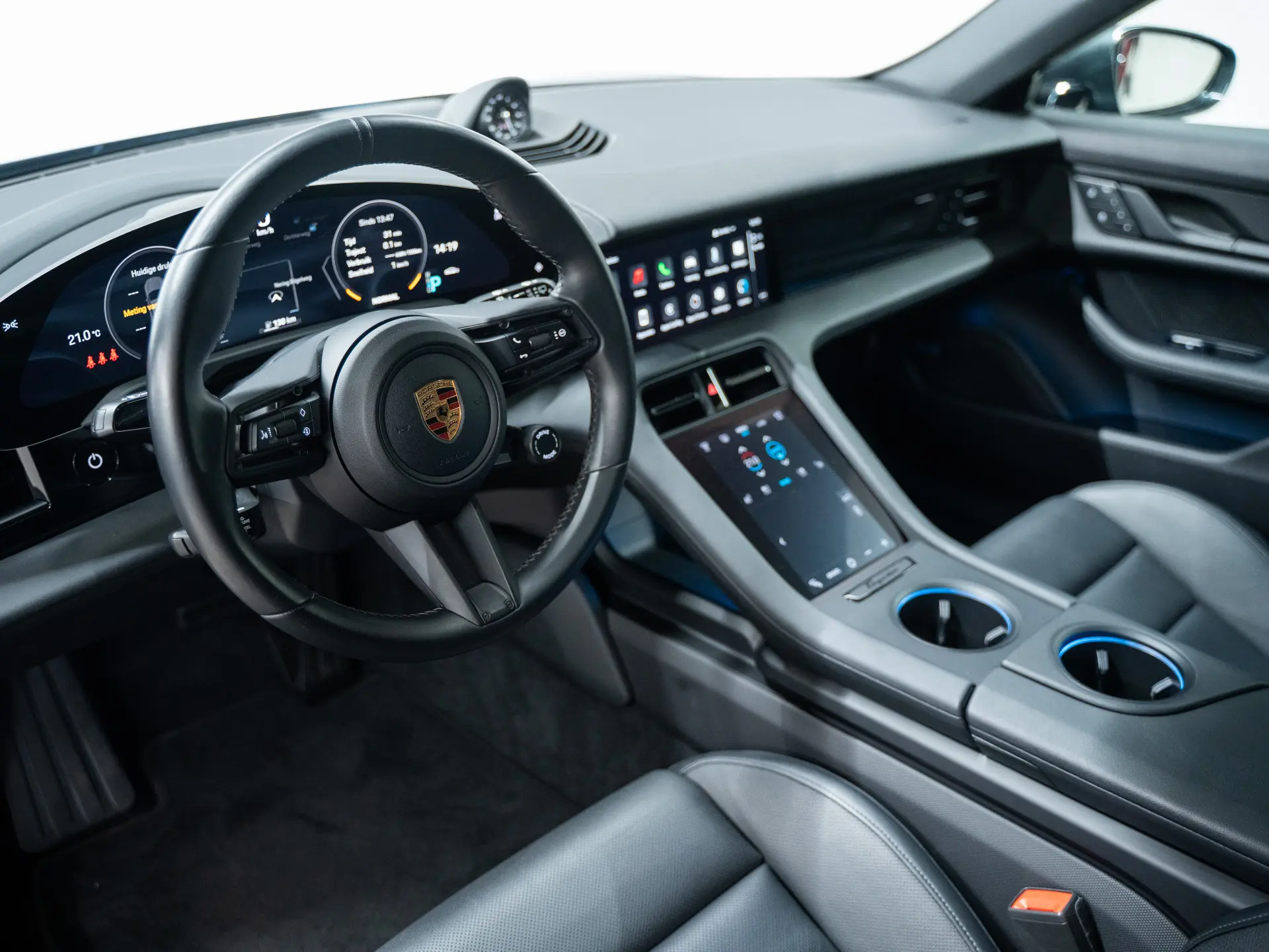 Taycan 4 Cross Turismo